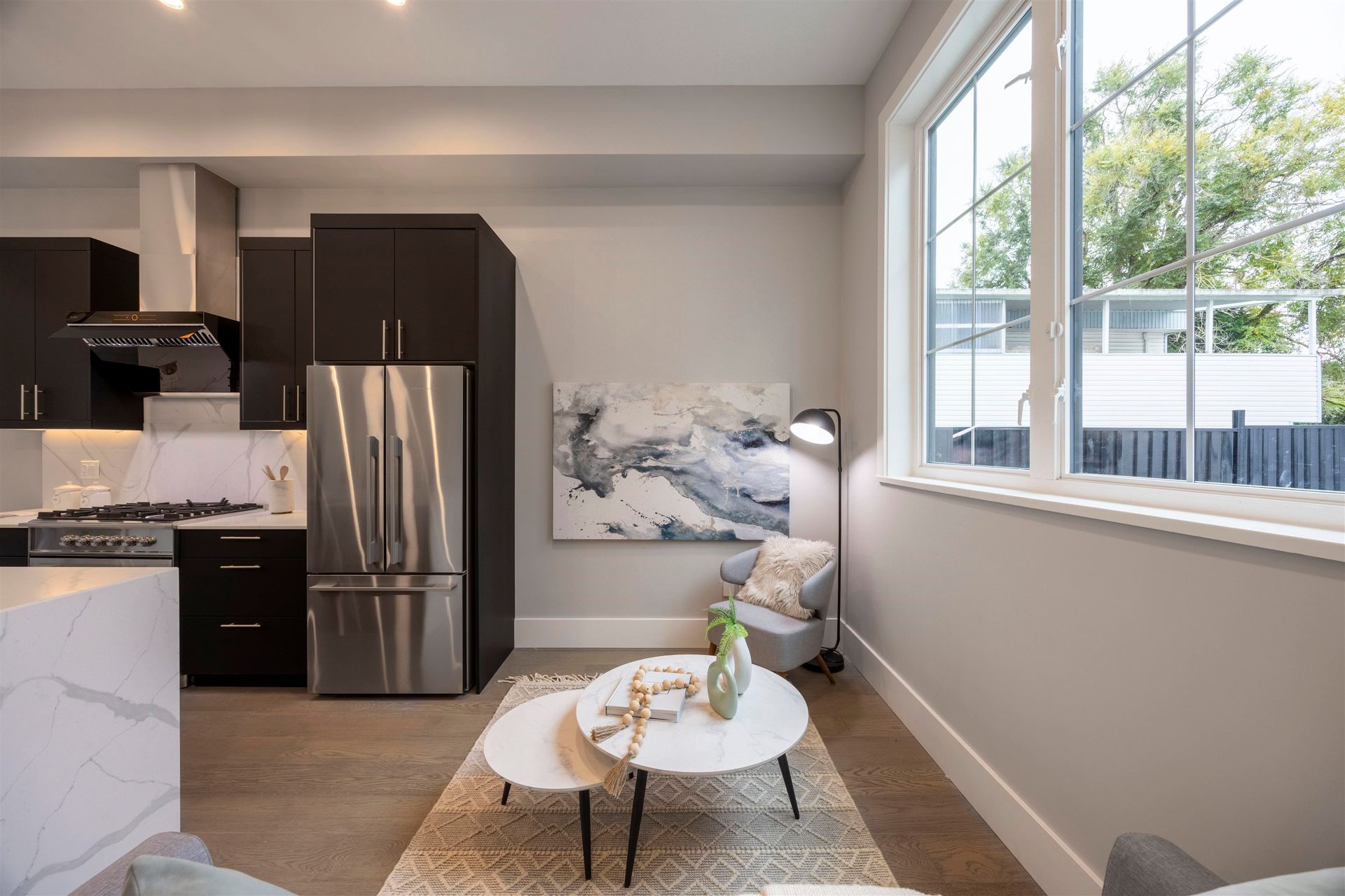 4 - 9500 Garden City Road2