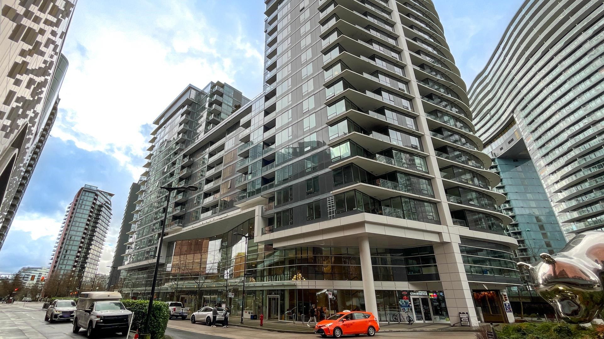 1205 - 68 Smithe Street, Yaletown North (Downtown VW), Vancouver West photo number 2 1205 - 68 Smithe Street, Yaletown North (Downtown VW), Vancouver West photo number 2
