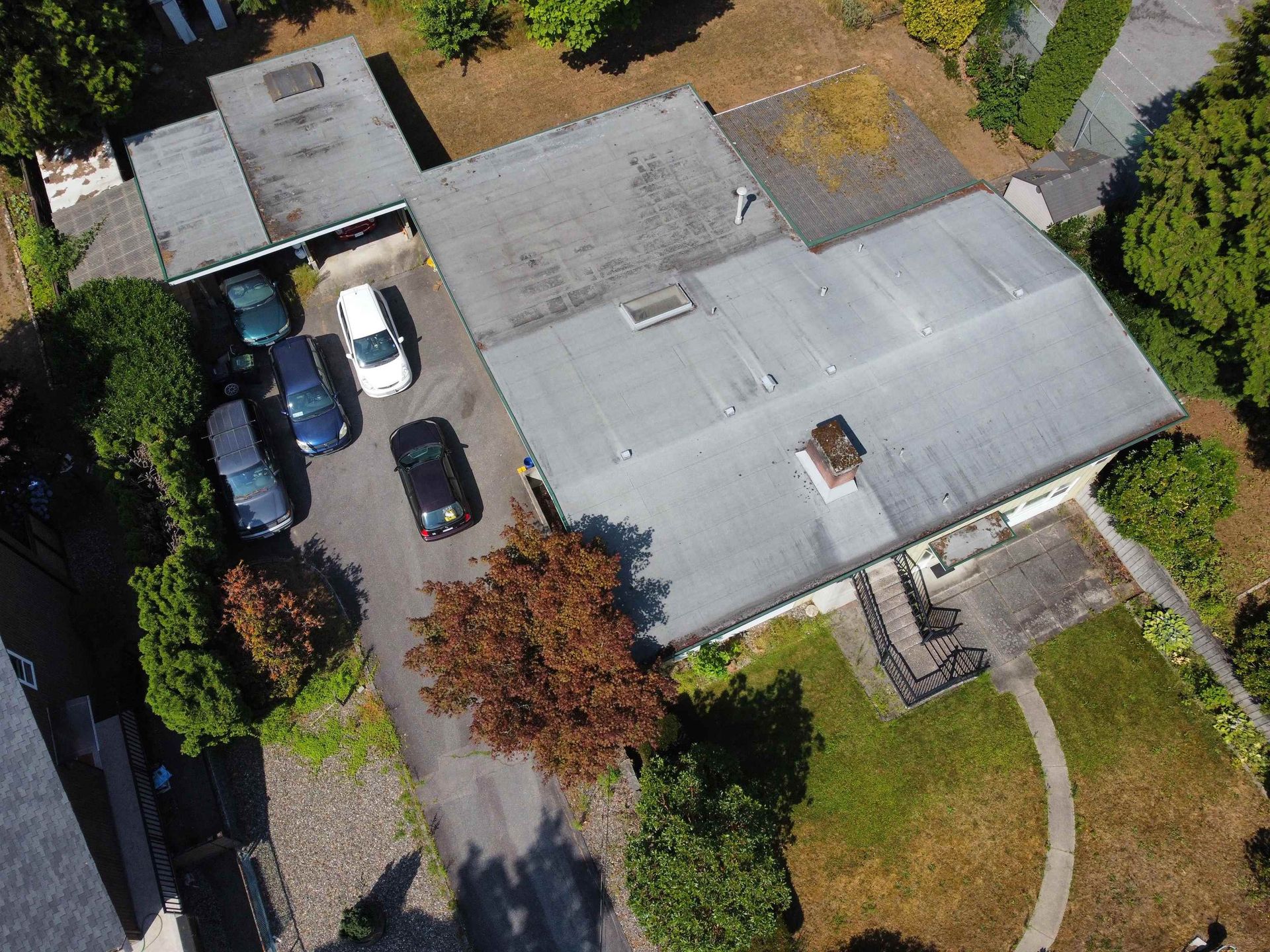 731 Shaw Avenue, Coquitlam West, Coquitlam  by Jordan Bosa Real Estate Advisor 731 Shaw Avenue, Coquitlam West, Coquitlam