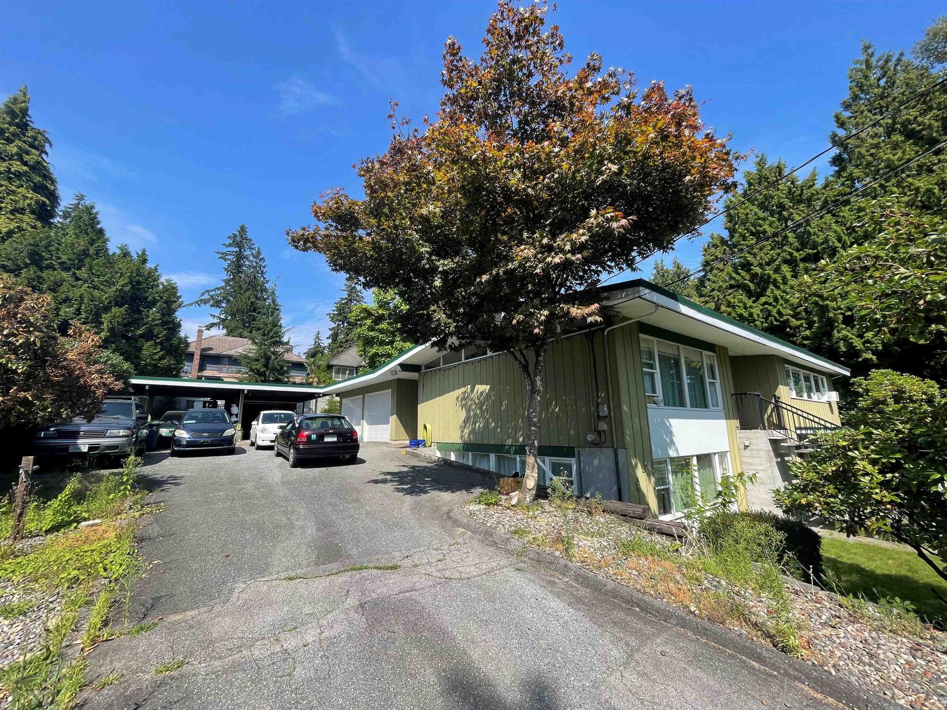 Photo 3 at 731 Shaw Avenue, Coquitlam West, Coquitlam Photo 3 at 731 Shaw Avenue, Coquitlam West, Coquitlam