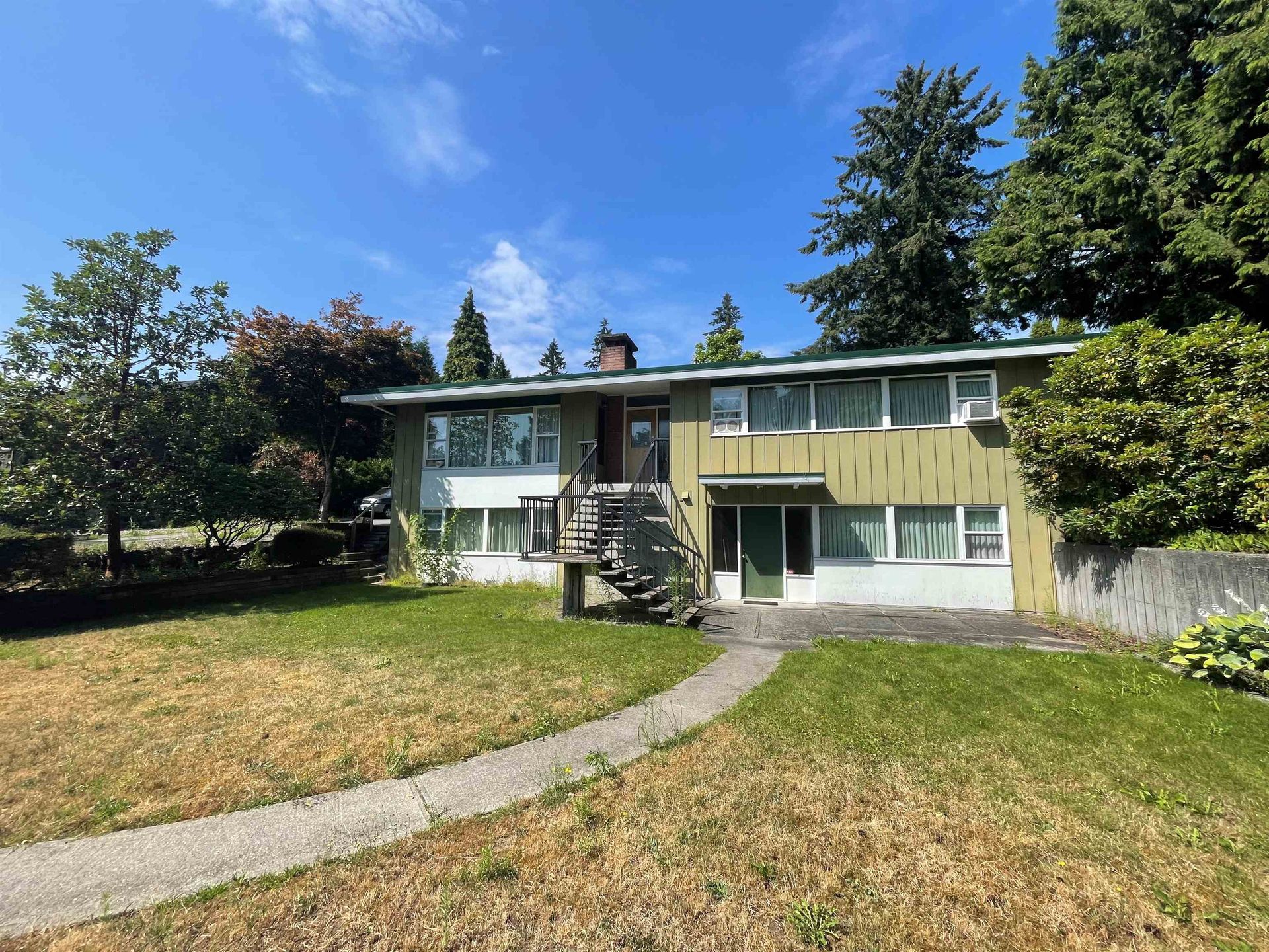 Photo 5 at 731 Shaw Avenue, Coquitlam West, Coquitlam Photo 5 at 731 Shaw Avenue, Coquitlam West, Coquitlam