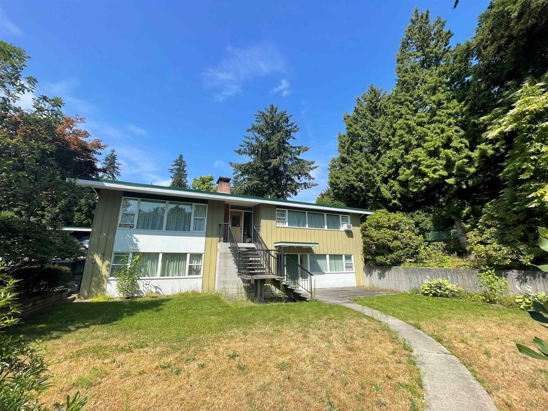 Photo 7 at 731 Shaw Avenue, Coquitlam West, Coquitlam Photo 7 at 731 Shaw Avenue, Coquitlam West, Coquitlam
