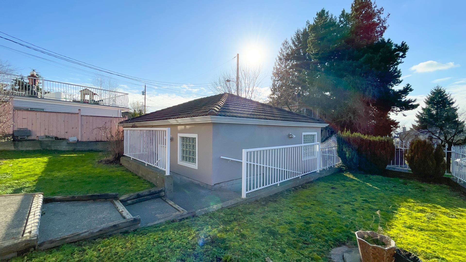 Photo 34 at 2056 Scarboro Avenue, Fraserview VE, Vancouver East Photo 34 at 2056 Scarboro Avenue, Fraserview VE, Vancouver East
