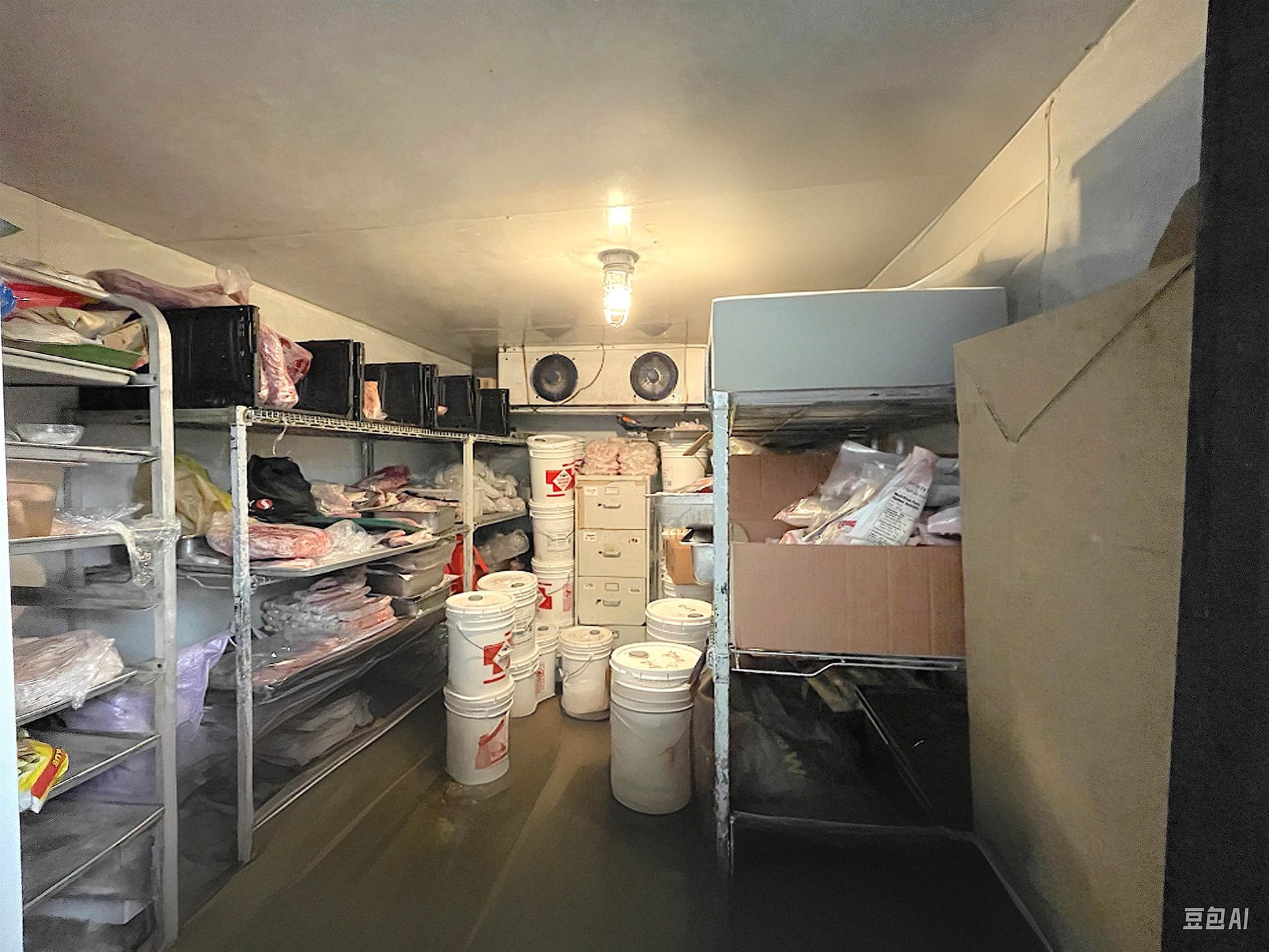 Photo 16 at 100 - 1215 W Broadway, Fairview VW, Vancouver West Photo 16 at 100 - 1215 W Broadway, Fairview VW, Vancouver West