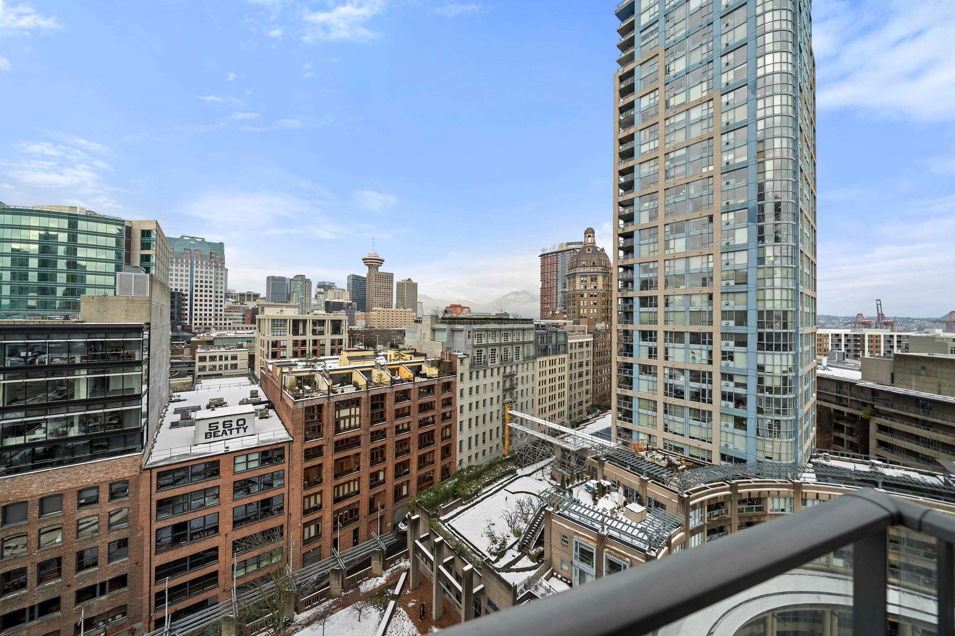 188-keefer-place-downtown-vw-vancouver-west-26.jpg