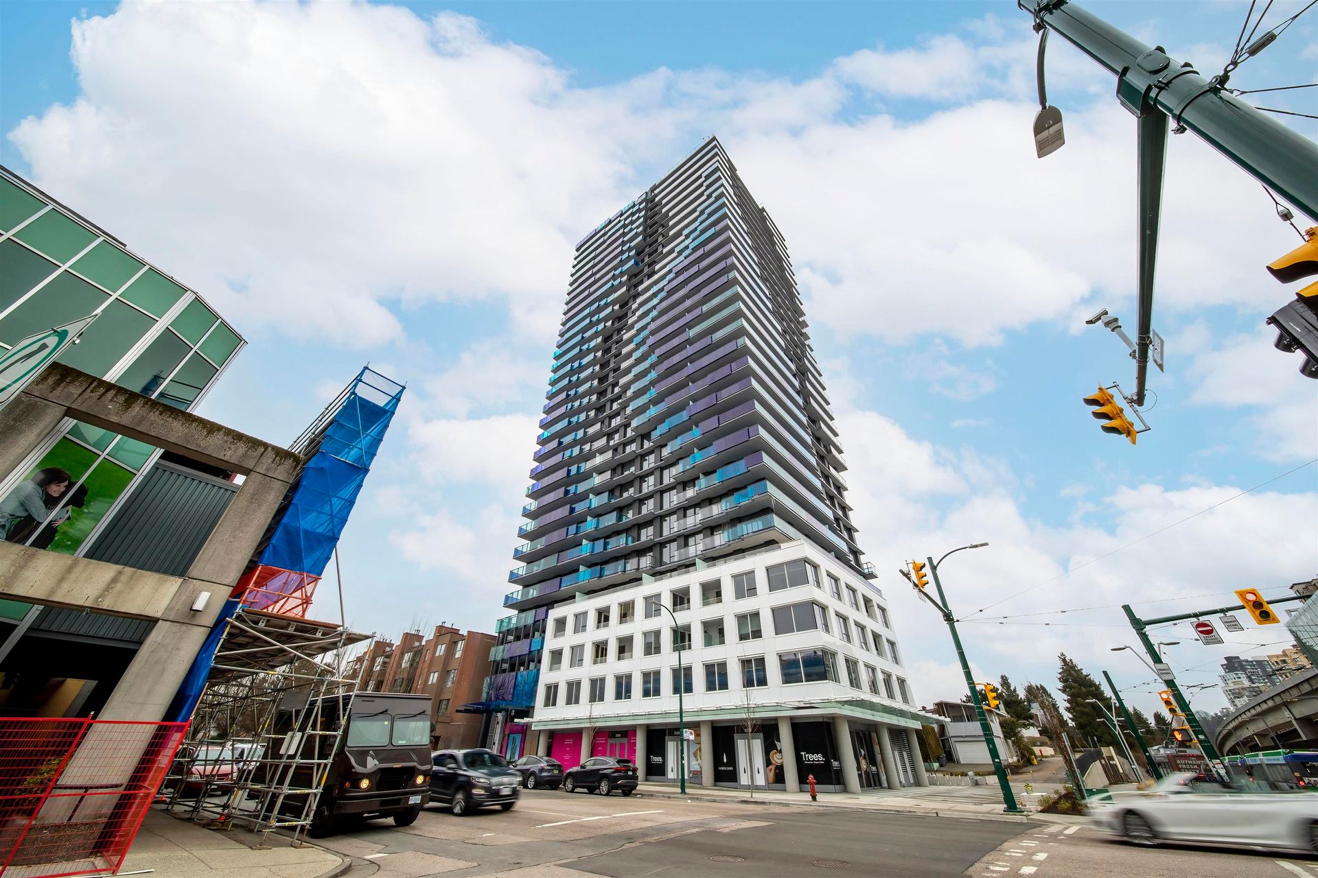5058-joyce-street-collingwood-ve-vancouver-east-01.jpg