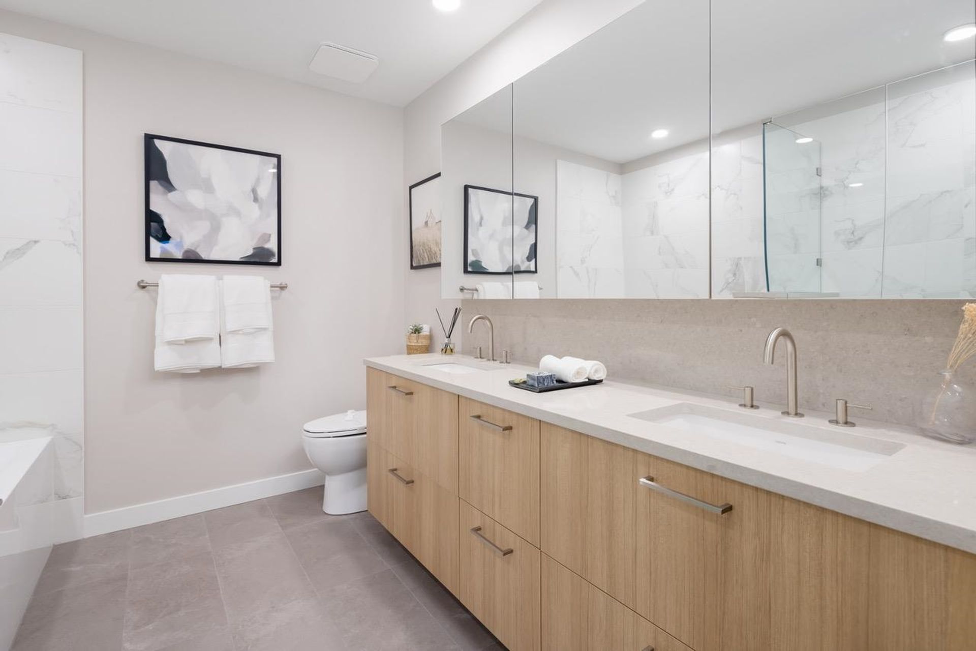 Photo 7 at 607 - 4909 Elliott Street, Ladner Elementary, Ladner Photo 7 at 607 - 4909 Elliott Street, Ladner Elementary, Ladner