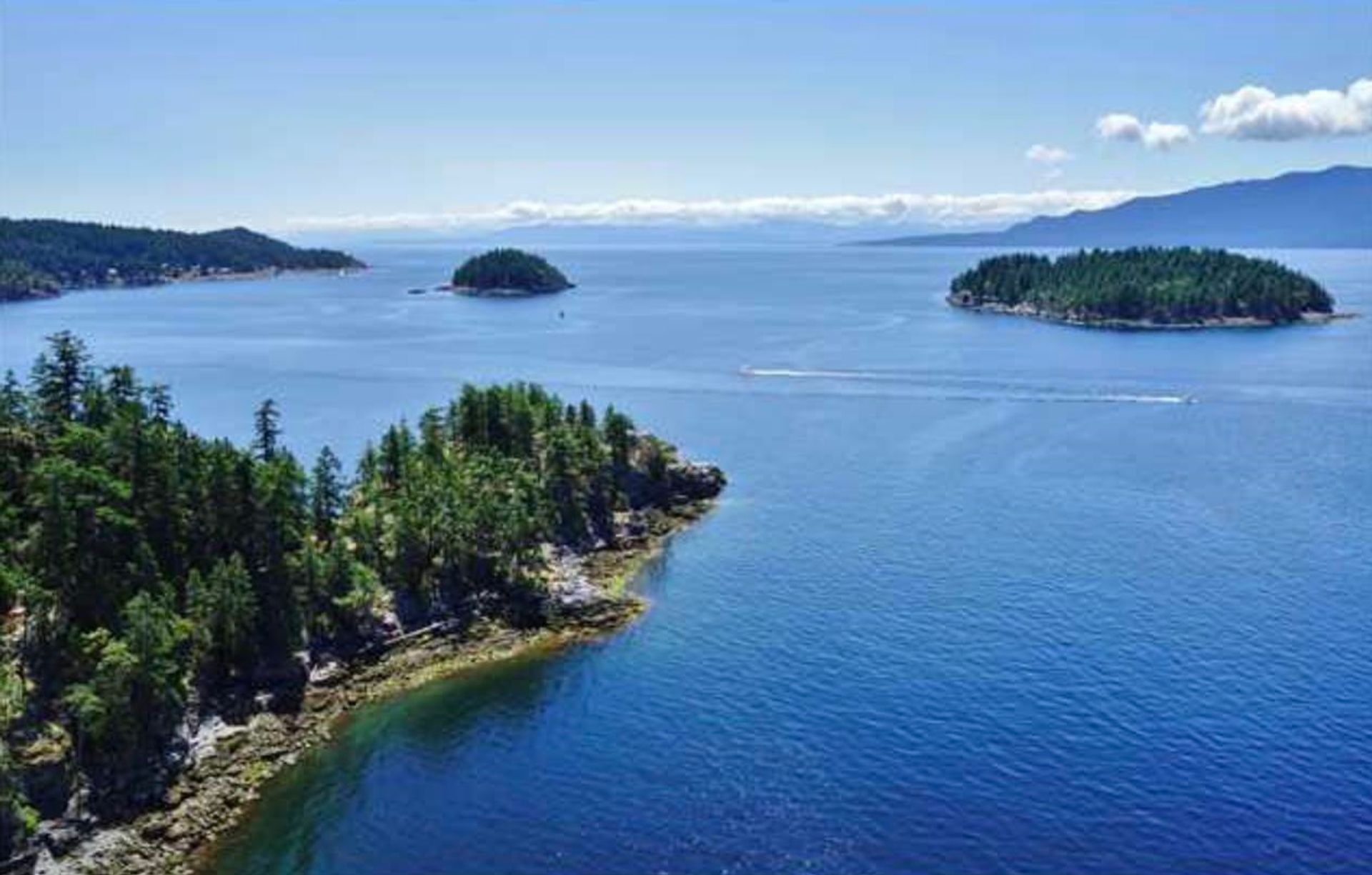 4160 Packalen Boulevard, Pender Harbour Egmont, Sunshine Coast photo number 2 4160 Packalen Boulevard, Pender Harbour Egmont, Sunshine Coast photo number 2