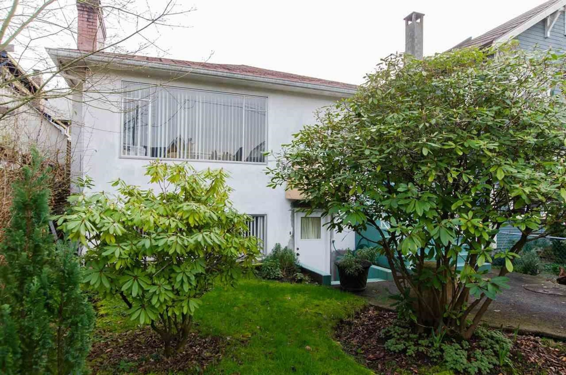 3514 W 8th Avenue, Kitsilano, Vancouver West photo number 2 3514 W 8th Avenue, Kitsilano, Vancouver West photo number 2