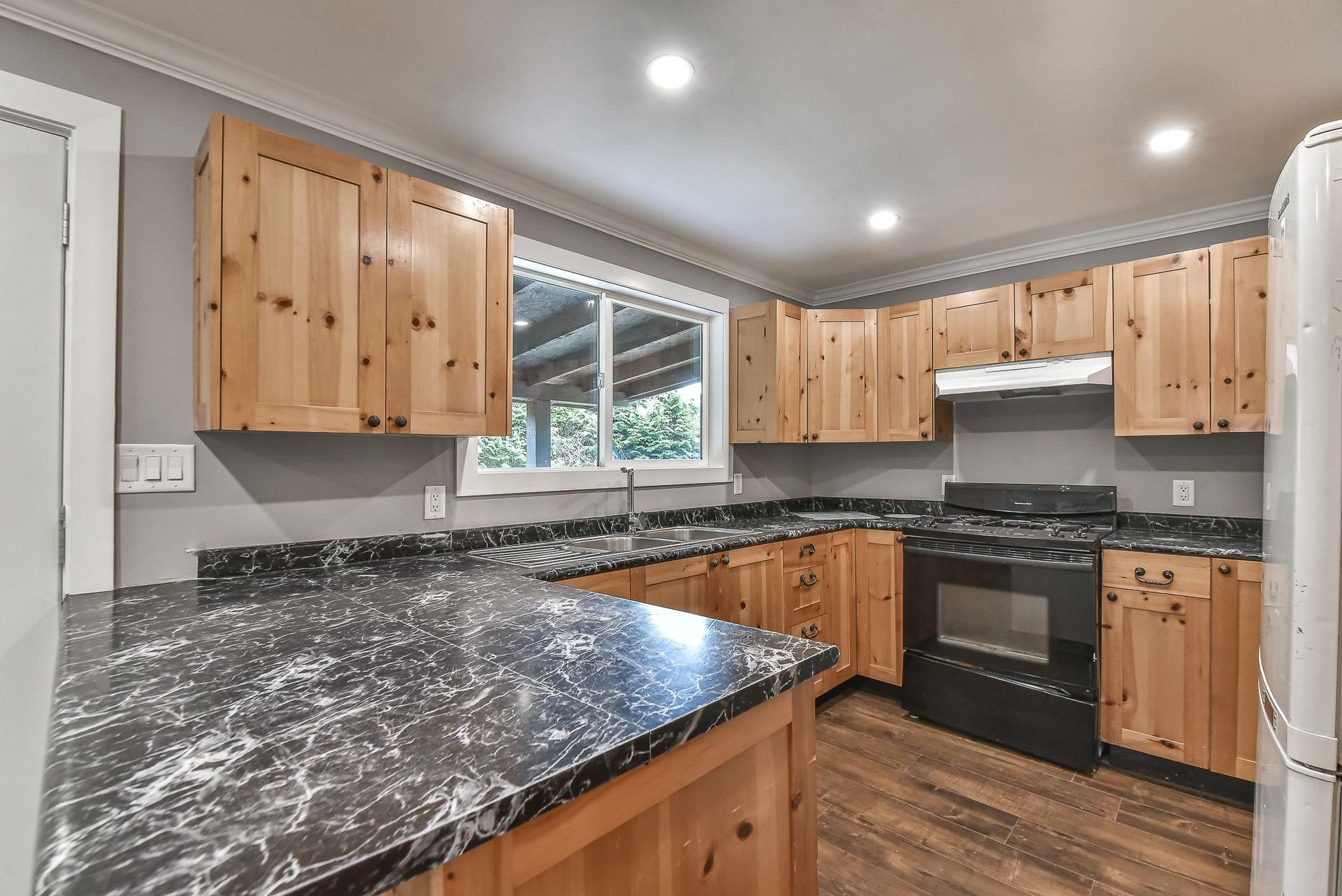 Photo 4 at 9707 287 Street, Whonnock, Maple Ridge Photo 4 at 9707 287 Street, Whonnock, Maple Ridge