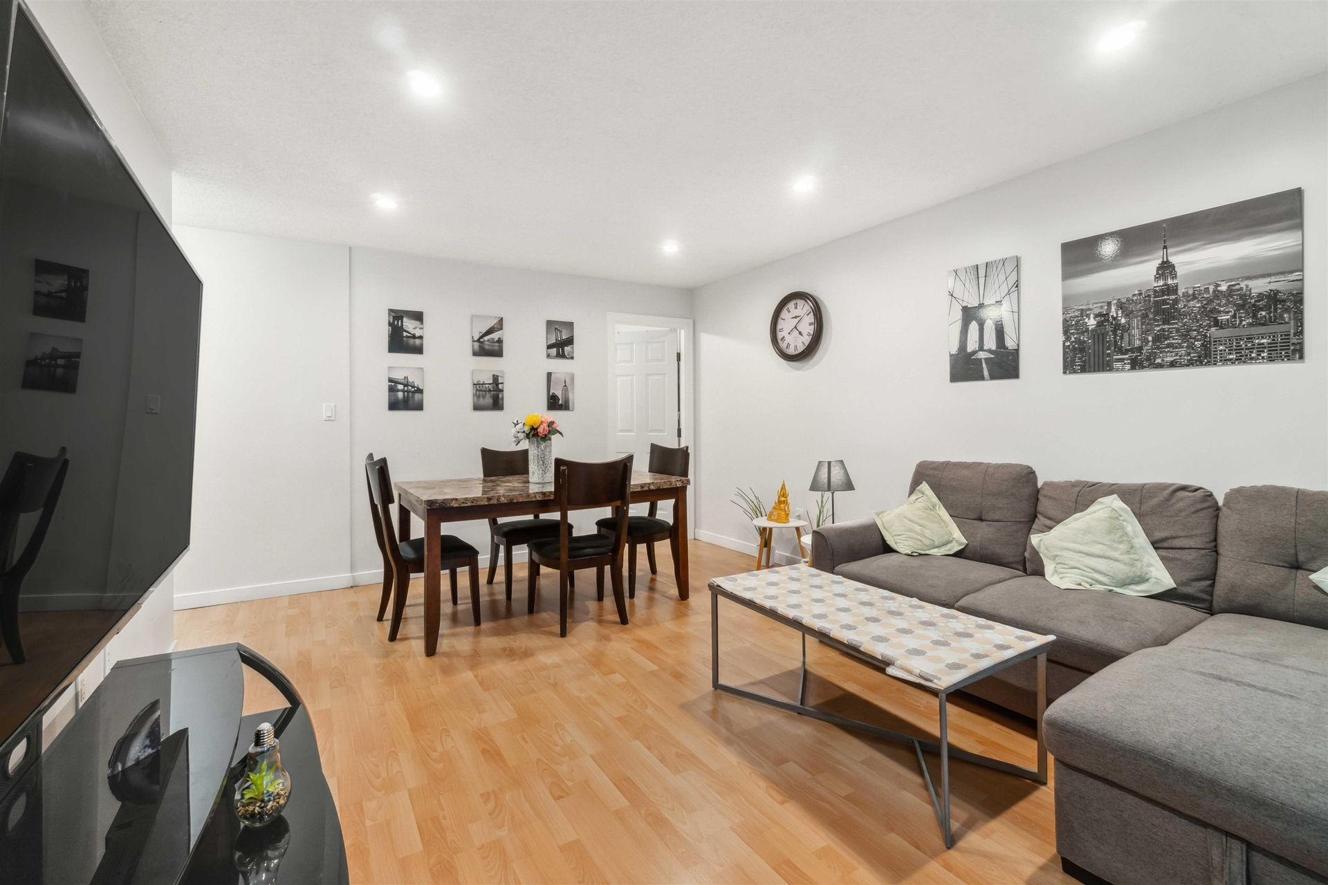 203 - 6105 Kingsway1