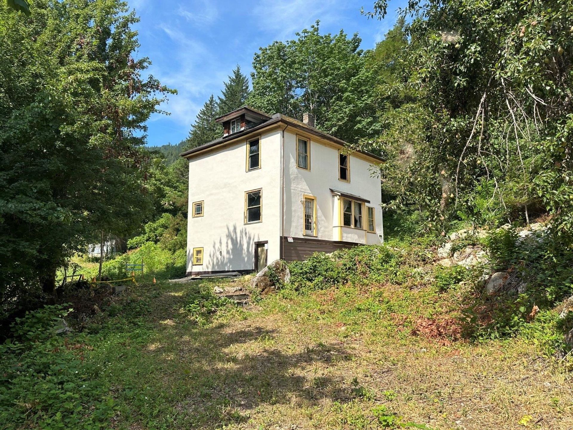 Photo 16 at 31010 Trans Canada Highway, Yale – Dogwood Valley, Fraser Canyon Photo 16 at 31010 Trans Canada Highway, Yale – Dogwood Valley, Fraser Canyon