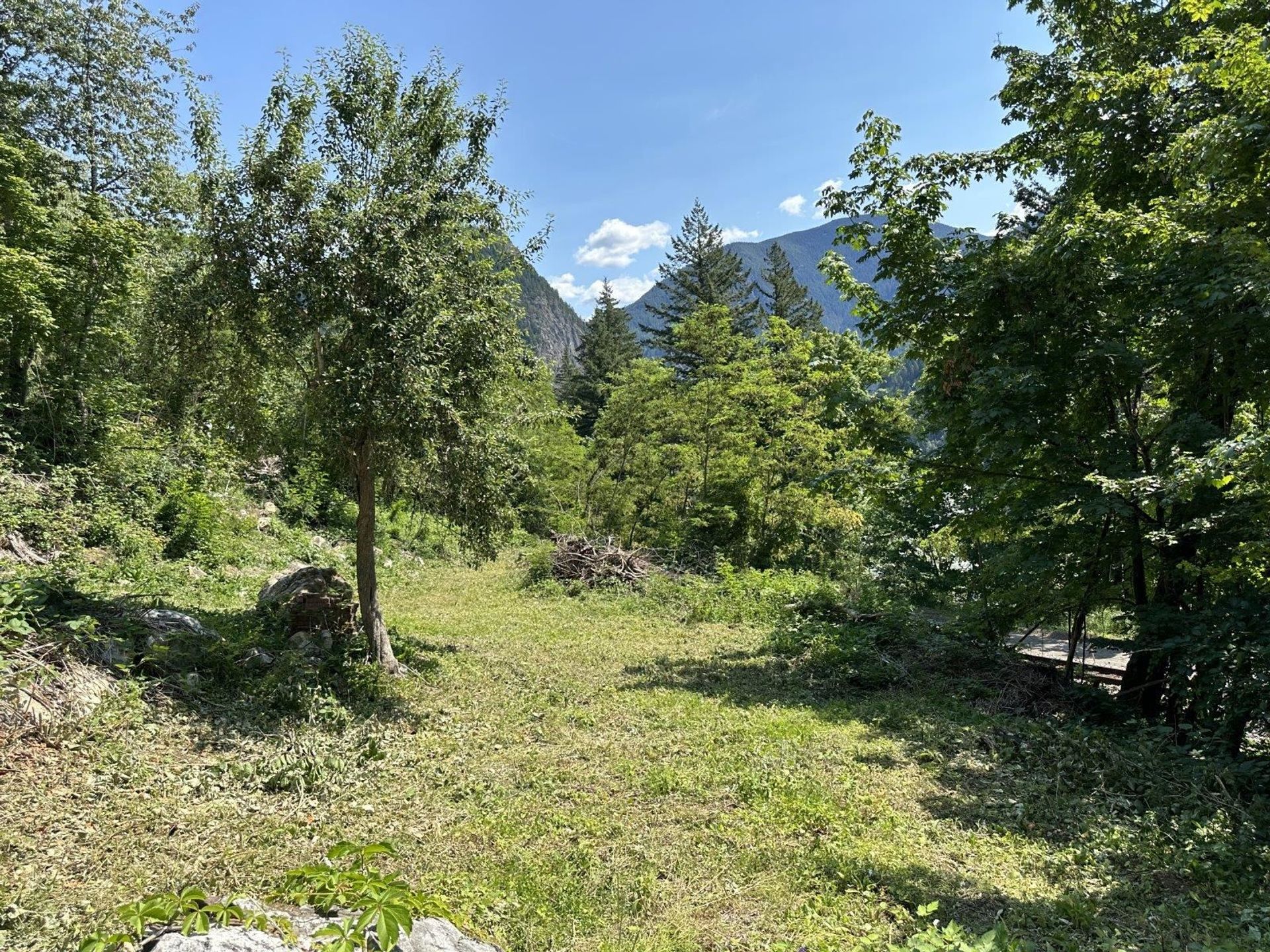 Photo 17 at 31010 Trans Canada Highway, Yale – Dogwood Valley, Fraser Canyon Photo 17 at 31010 Trans Canada Highway, Yale – Dogwood Valley, Fraser Canyon