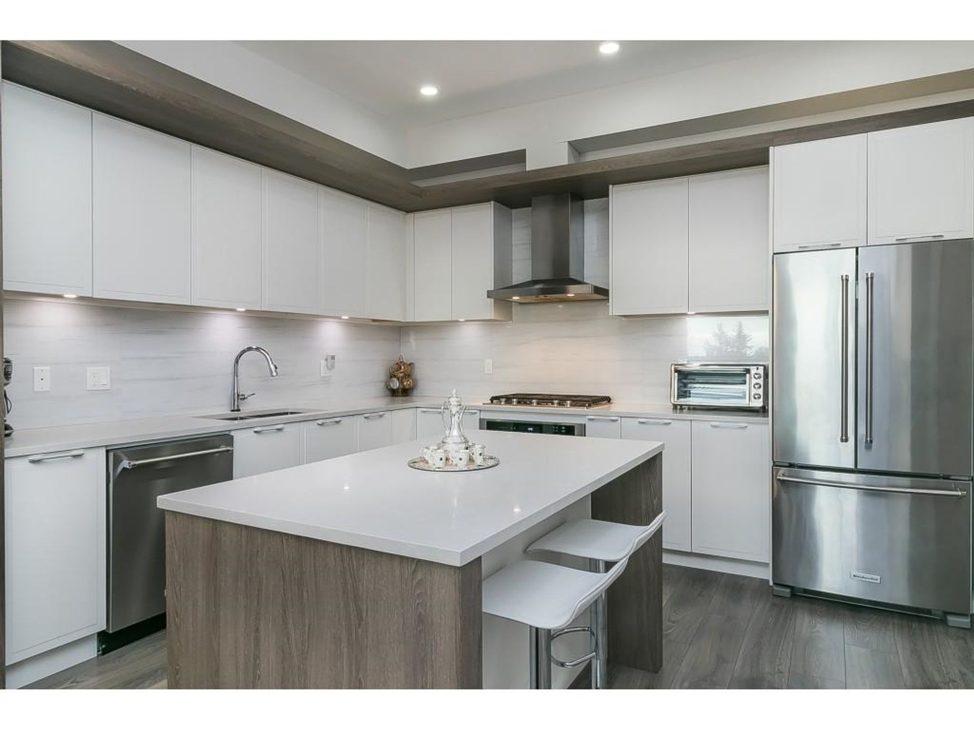 Photo 9 at 613 - 11507 84 Avenue, Scottsdale, N. Delta Photo 9 at 613 - 11507 84 Avenue, Scottsdale, N. Delta