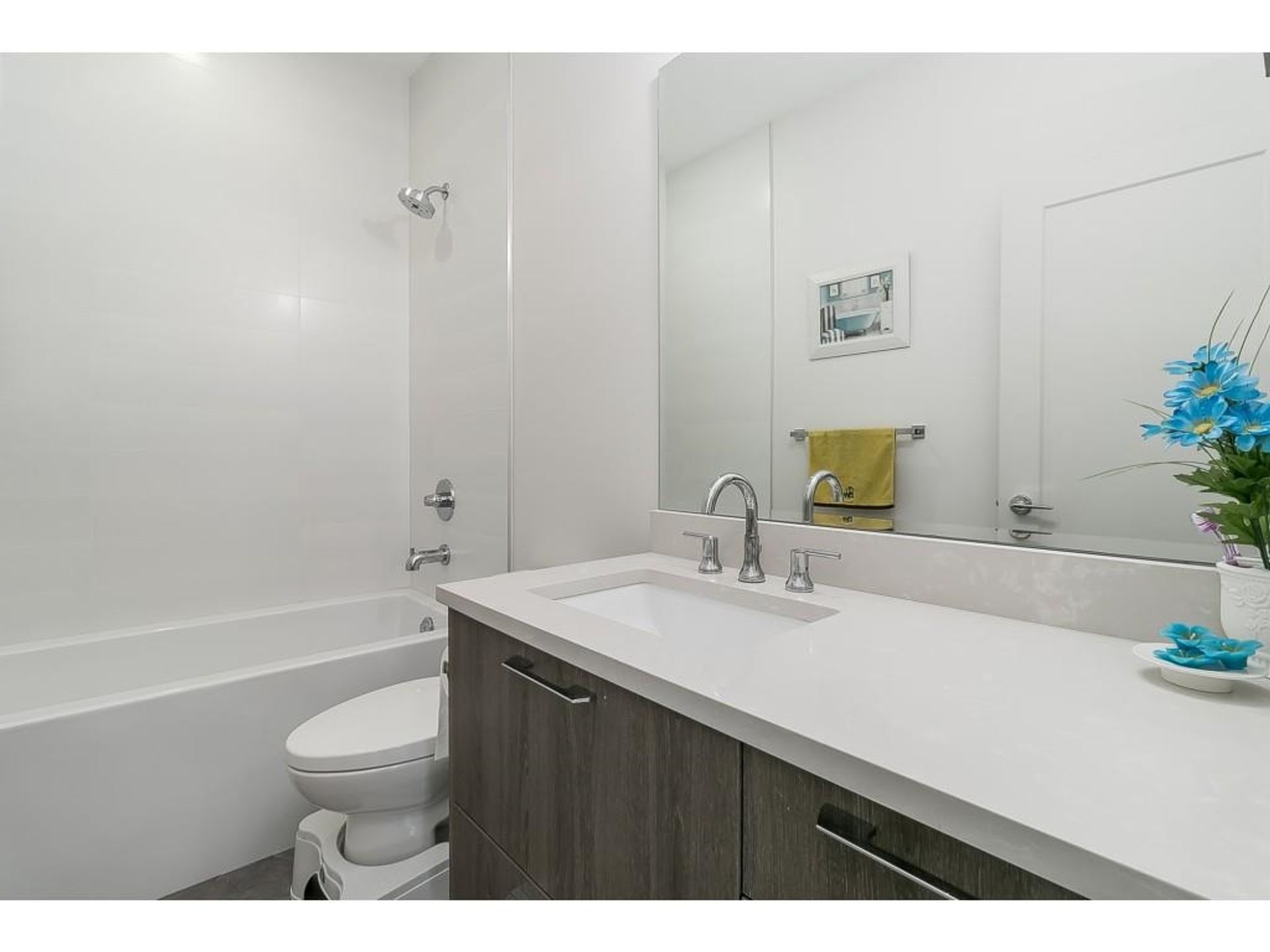 Photo 24 at 613 - 11507 84 Avenue, Scottsdale, N. Delta Photo 24 at 613 - 11507 84 Avenue, Scottsdale, N. Delta