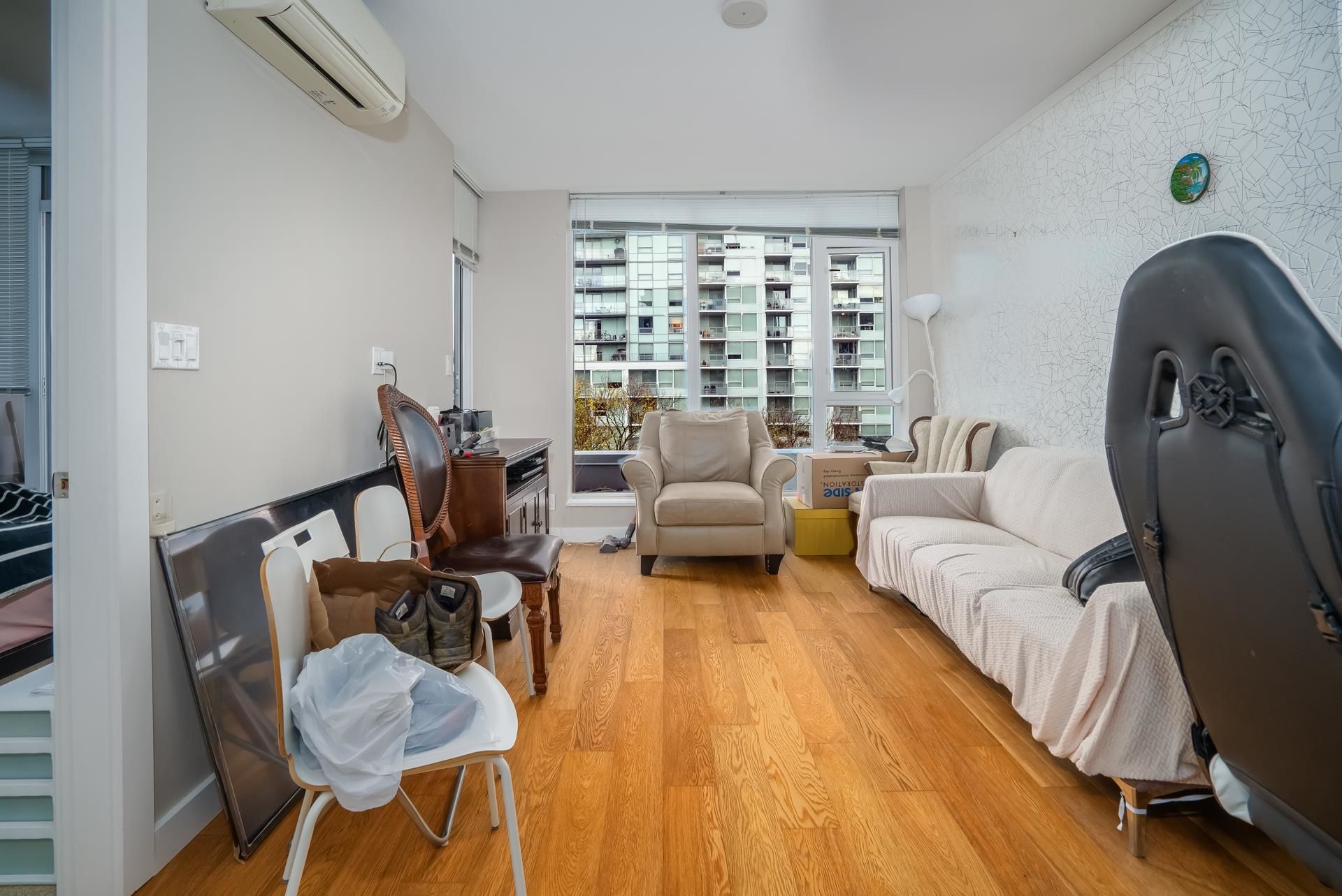 603 - 6200 River Road2