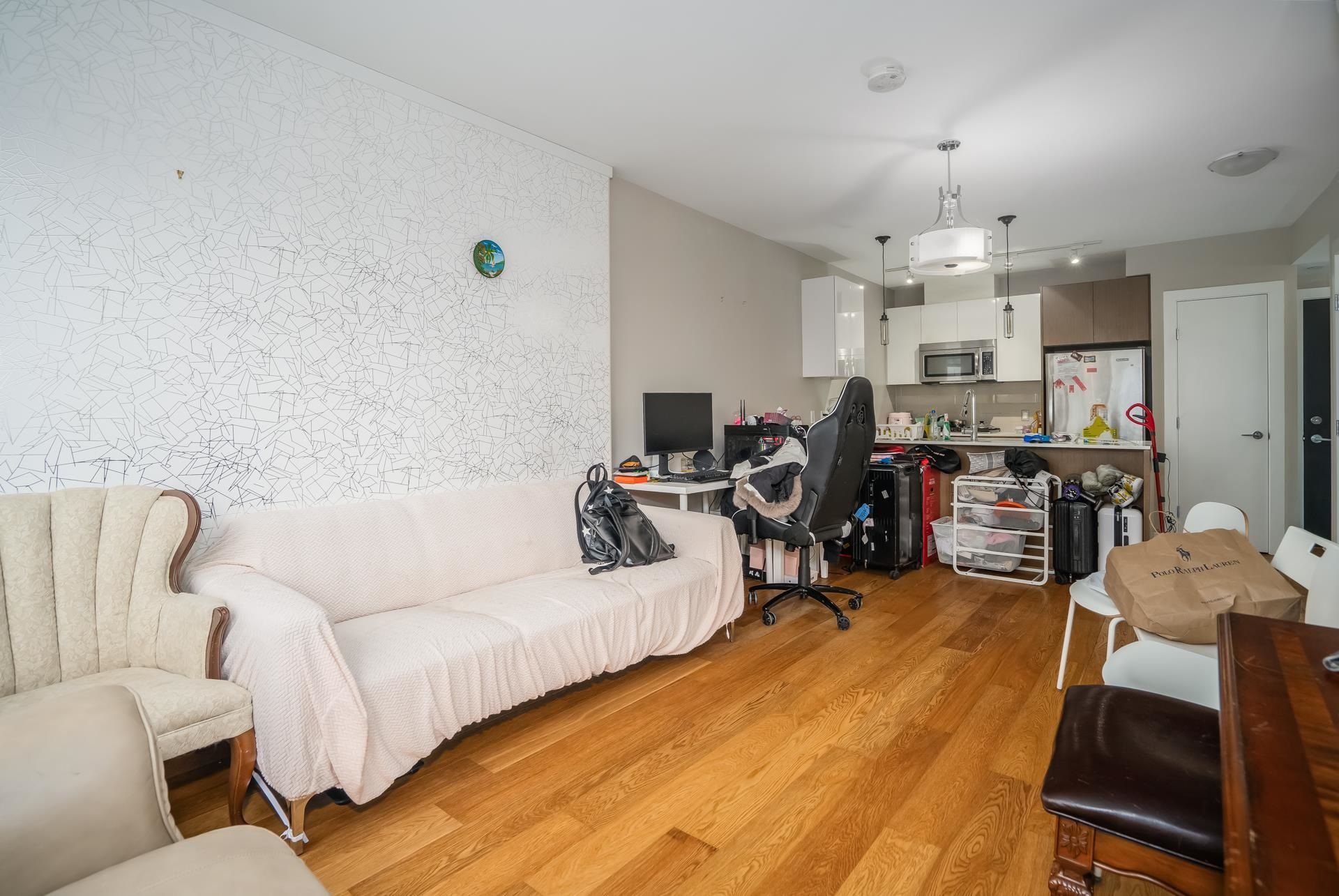 603 - 6200 River Road4