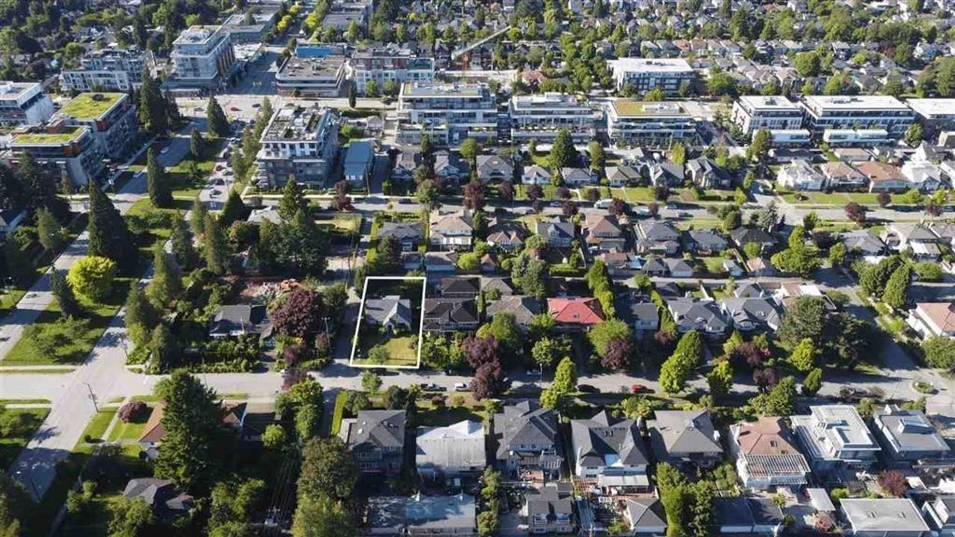Photo 2 at 475 W 27th Avenue, Cambie, Vancouver West Photo 2 at 475 W 27th Avenue, Cambie, Vancouver West