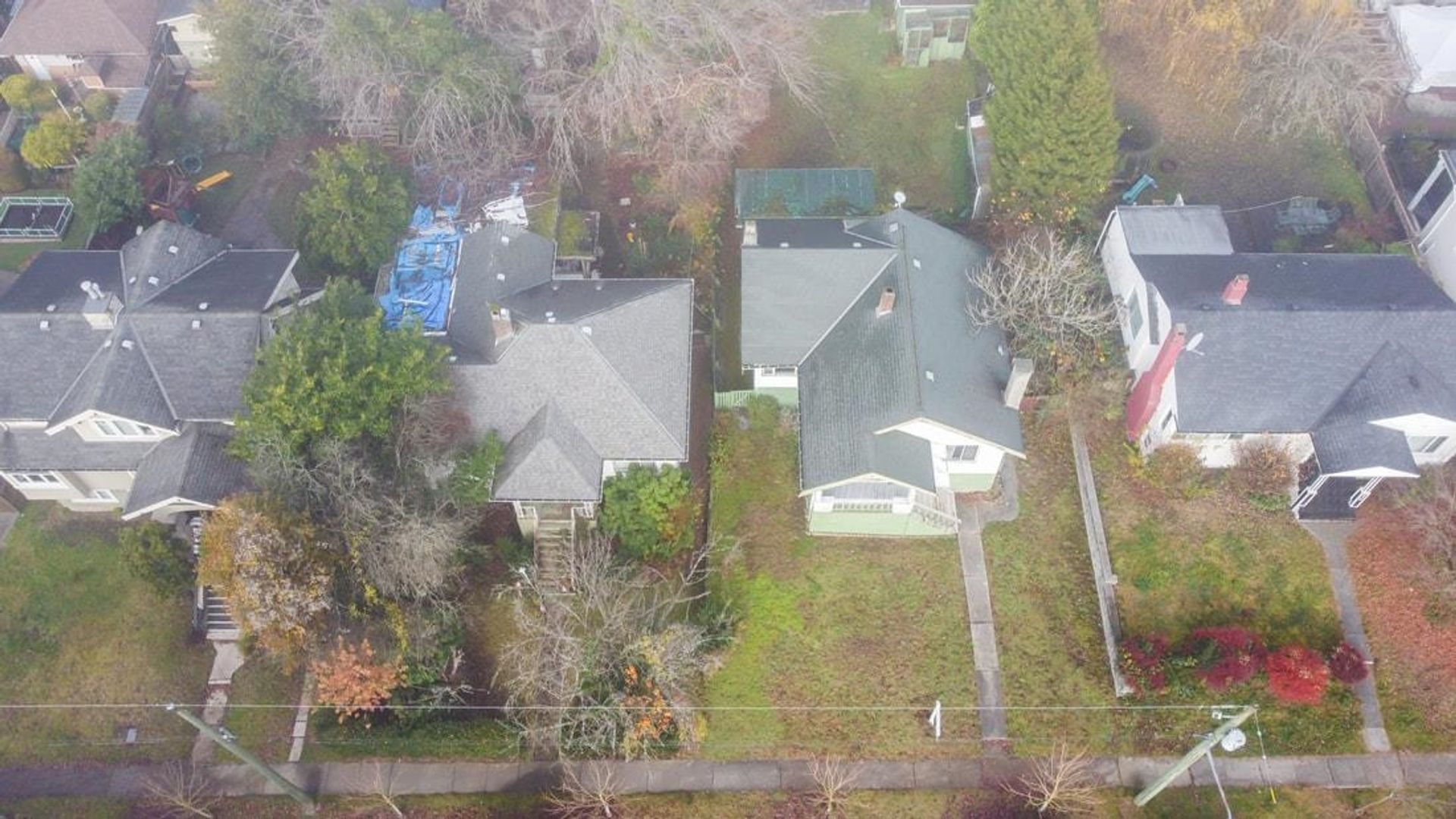 Photo 3 at 442 W 14th Street, Central Lonsdale, North Vancouver Photo 3 at 442 W 14th Street, Central Lonsdale, North Vancouver