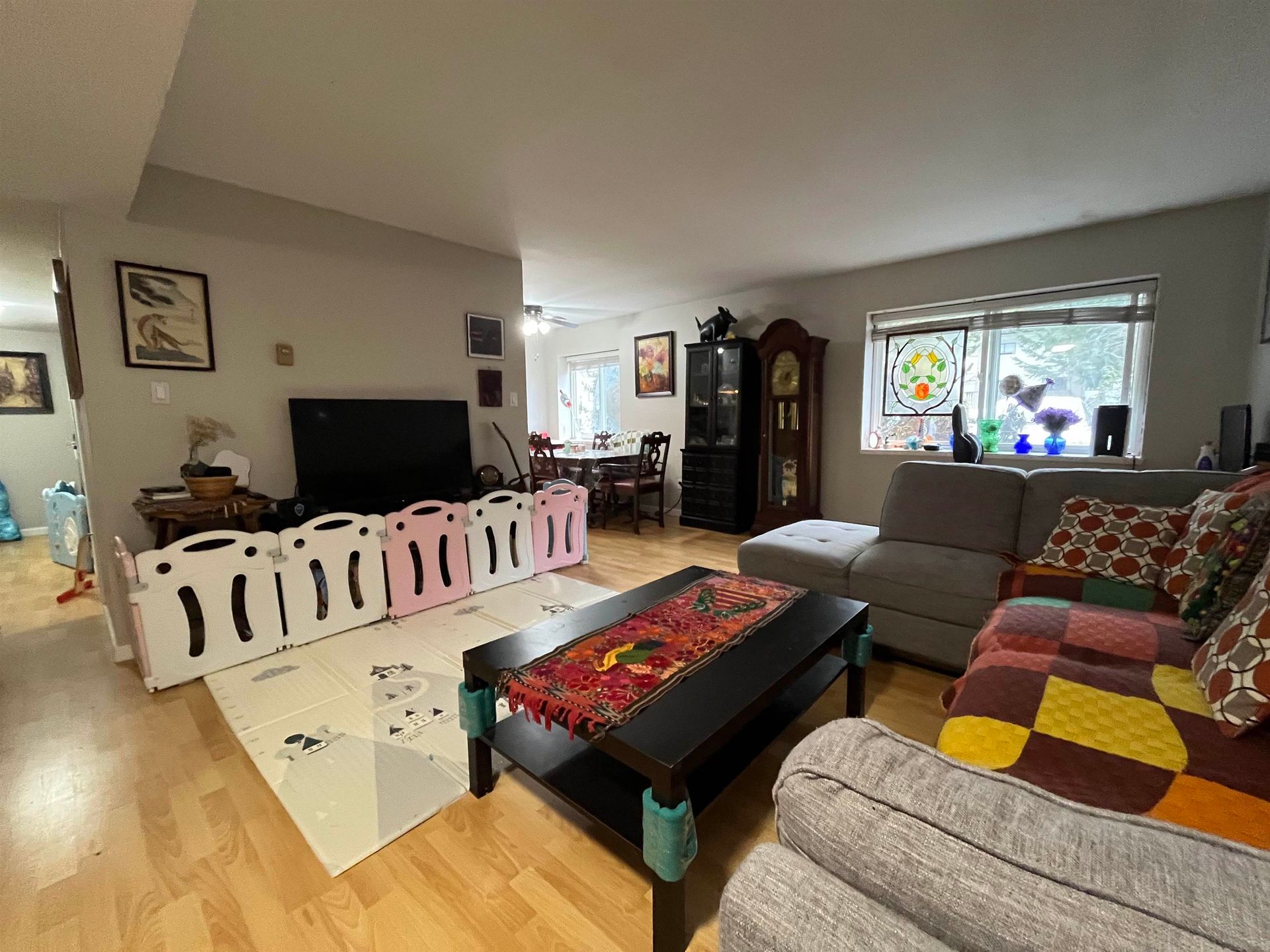 38175-westway-avenue-valleycliffe-squamish-05.jpg