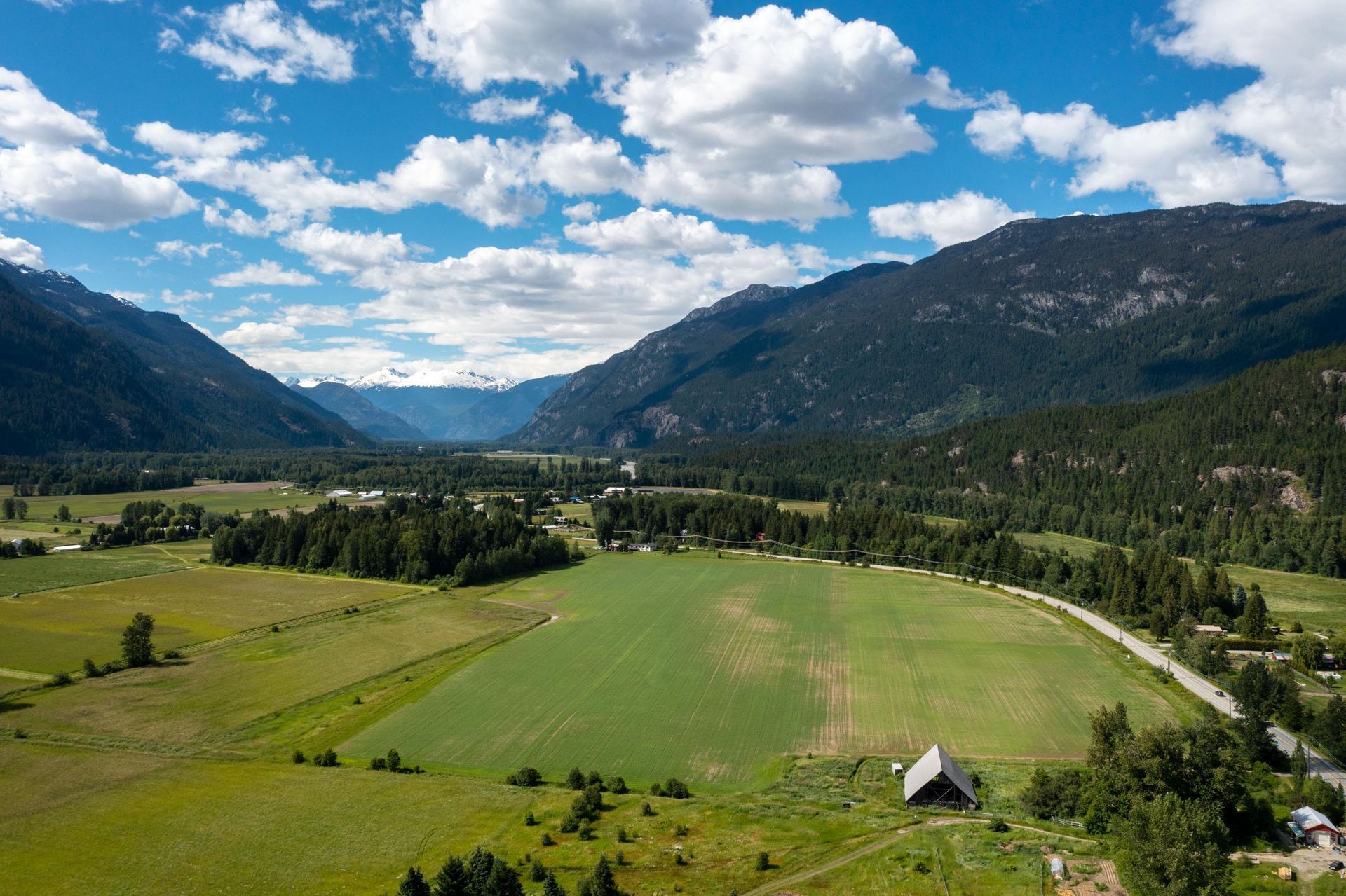 Photo 2 at 7631 Pemberton Meadows Road, Pemberton Meadows, Pemberton Photo 2 at 7631 Pemberton Meadows Road, Pemberton Meadows, Pemberton