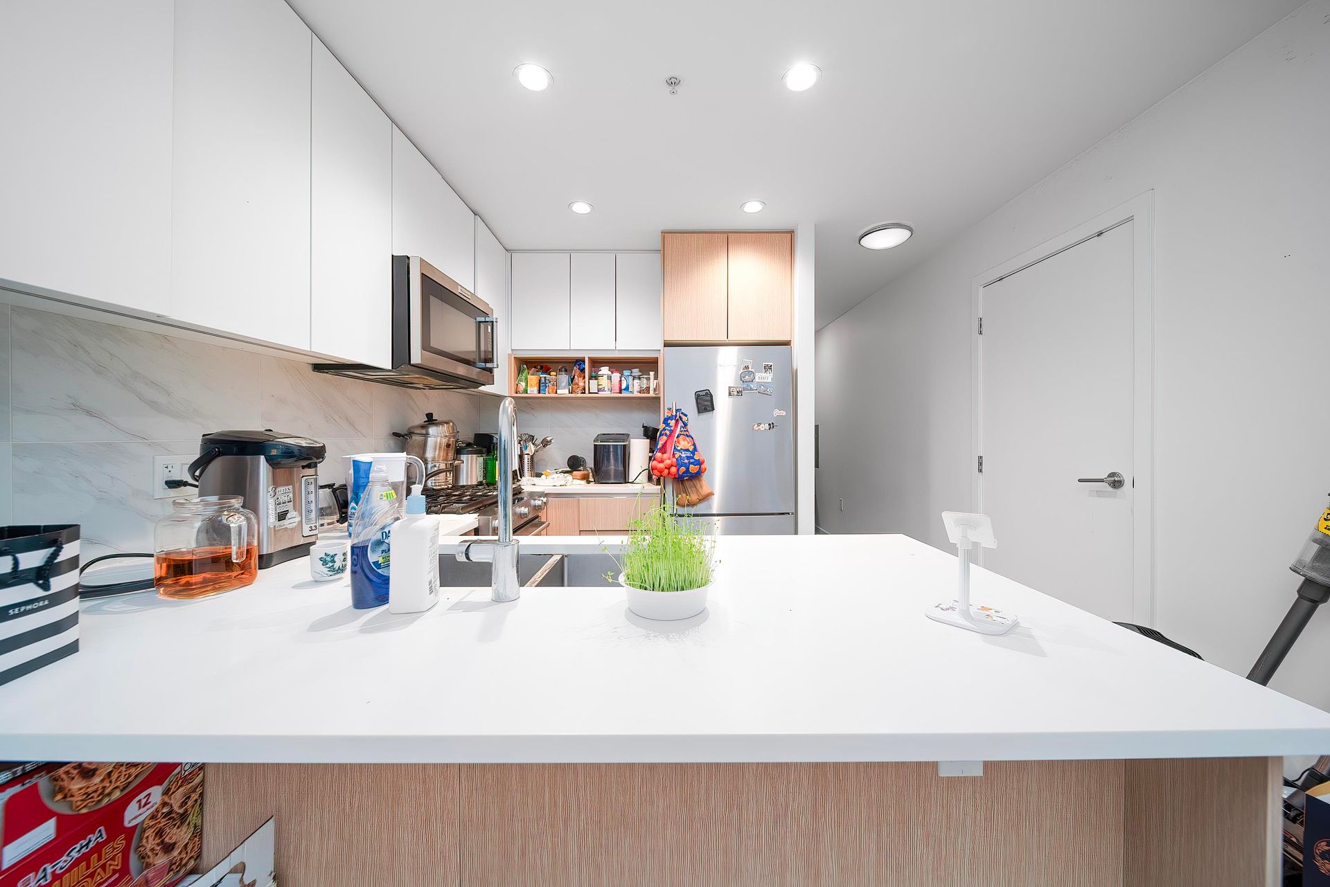 207 - 8940 University Crescent2