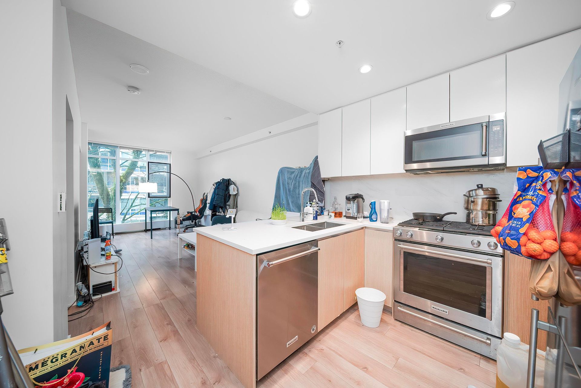 207 - 8940 University Crescent3