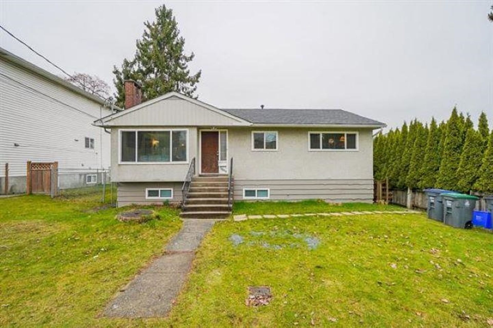 12679 97a Avenue, Cedar Hills, North Surrey photo number 2 12679 97a Avenue, Cedar Hills, North Surrey photo number 2
