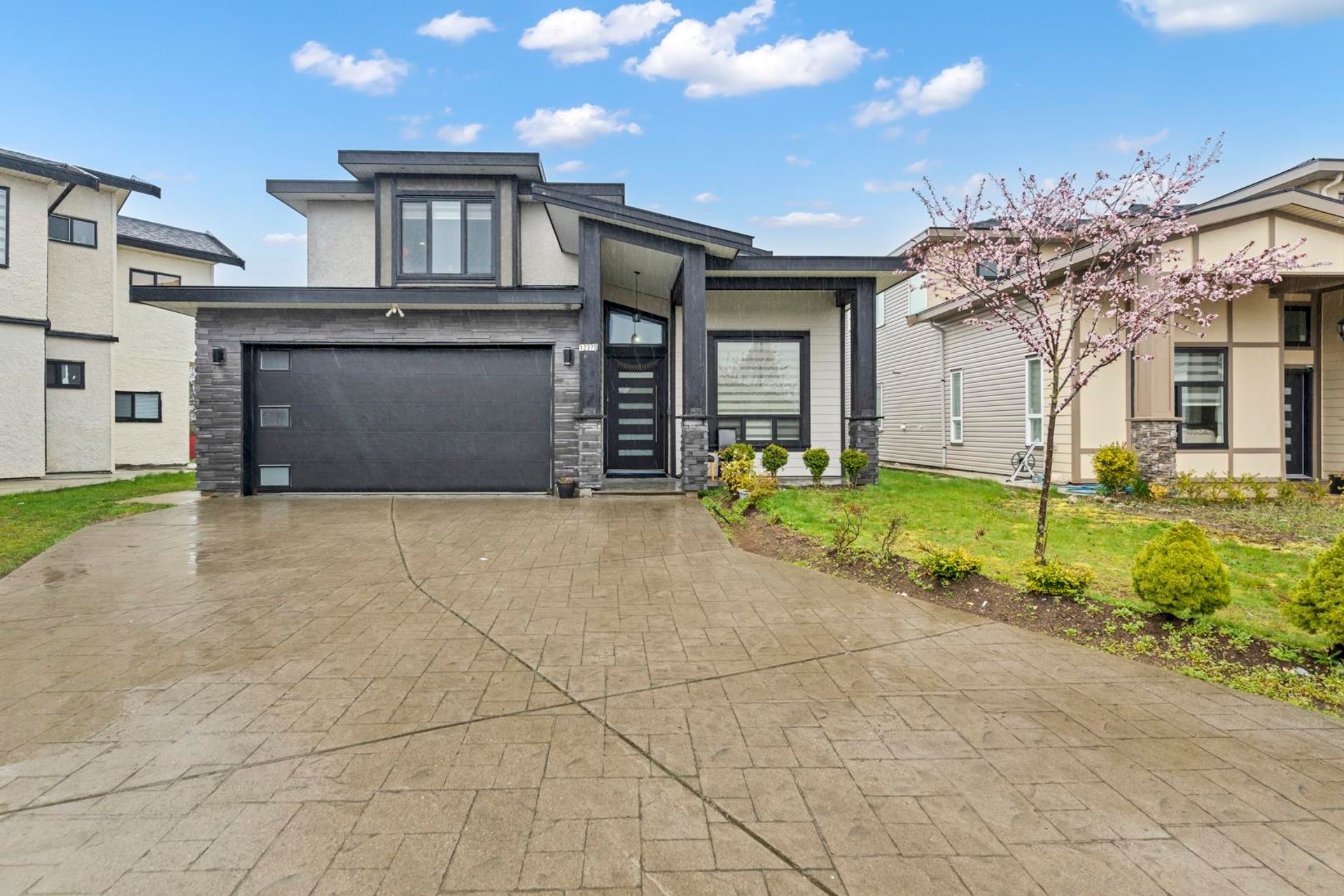 Photo of 12375 80a Avenue, Queen Mary Park Surrey, Surrey Photo of 12375 80a Avenue, Queen Mary Park Surrey, Surrey