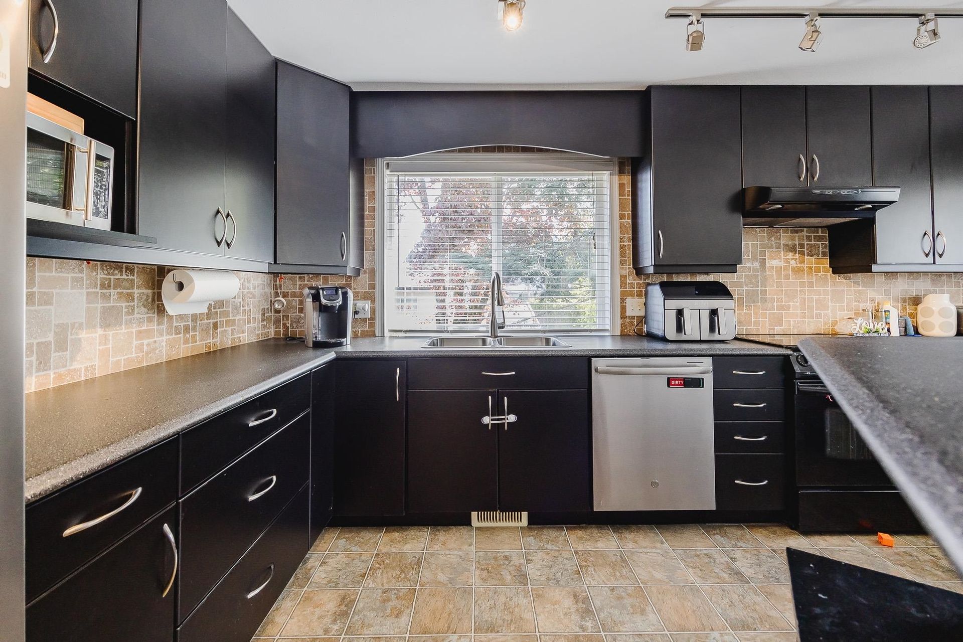 Photo 4 at 1 & 2 - 45821 Thomas Road, Vedder Crossing, Sardis Photo 4 at 1 & 2 - 45821 Thomas Road, Vedder Crossing, Sardis