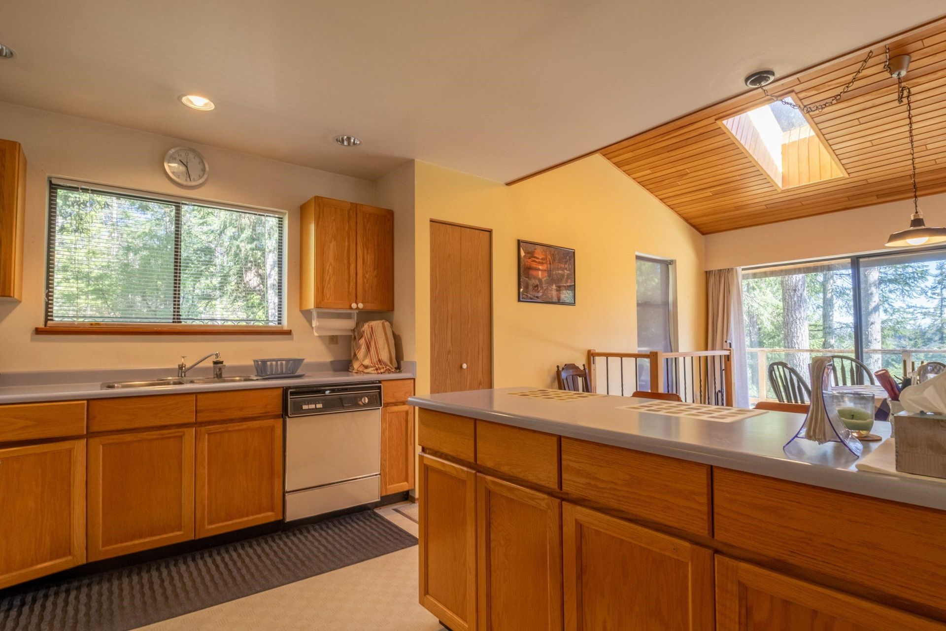 Photo 10 at 1001 Robson Way, Galiano Island, Islands-Van. & Gulf Photo 10 at 1001 Robson Way, Galiano Island, Islands-Van. & Gulf
