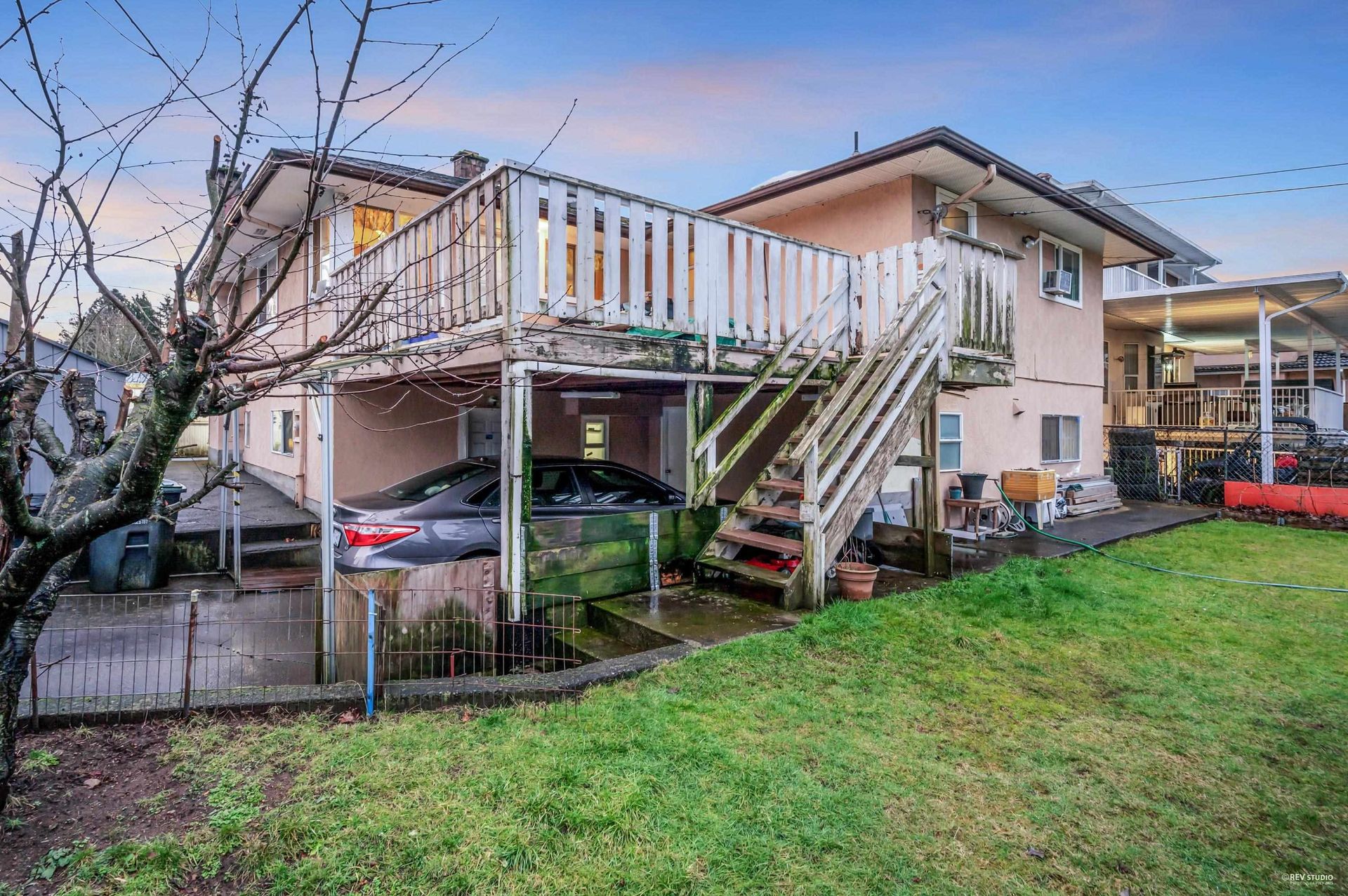 7993 Edmonds Street4
