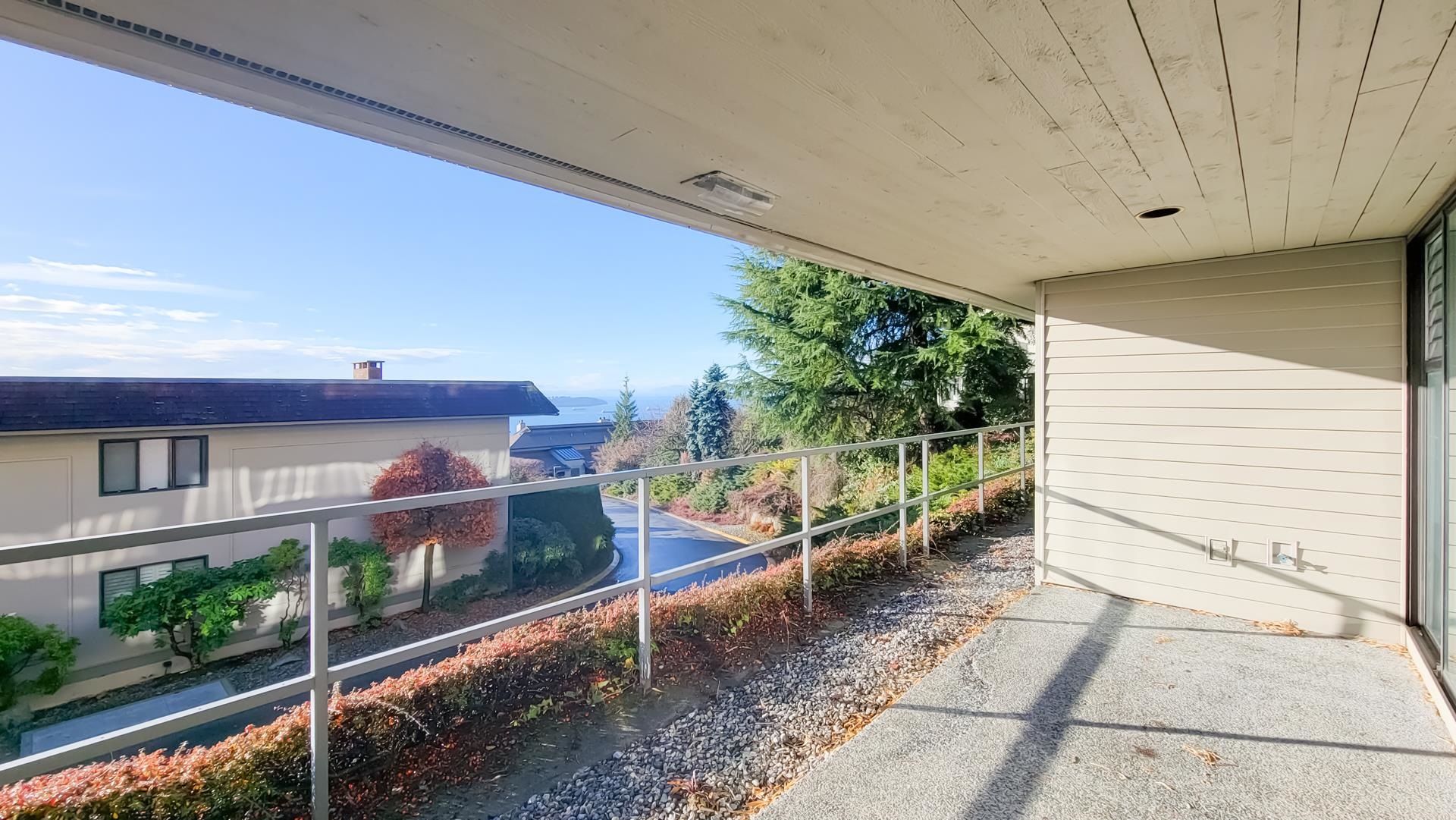 Photo 26 at 21 - 2250 Folkestone Way, Panorama Village, West Vancouver Photo 26 at 21 - 2250 Folkestone Way, Panorama Village, West Vancouver