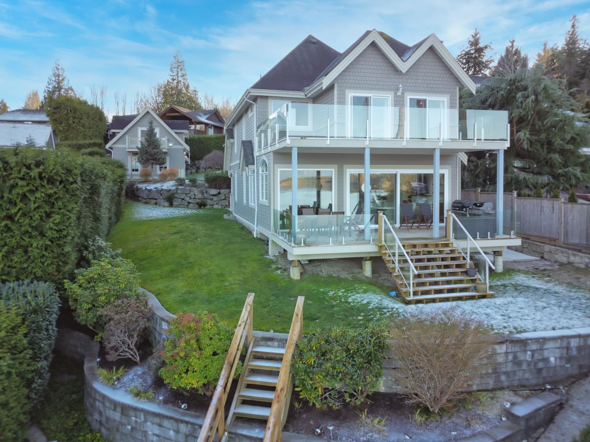 Photo 3 at 6560 N Gale Avenue, Sechelt District, Sunshine Coast Photo 3 at 6560 N Gale Avenue, Sechelt District, Sunshine Coast