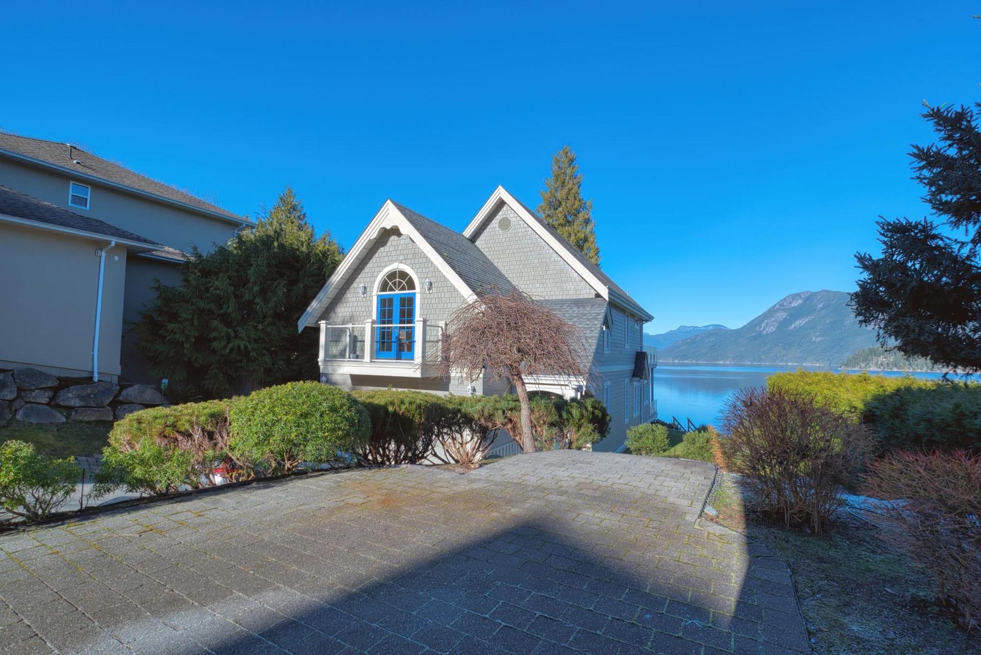 Photo 7 at 6560 N Gale Avenue, Sechelt District, Sunshine Coast Photo 7 at 6560 N Gale Avenue, Sechelt District, Sunshine Coast