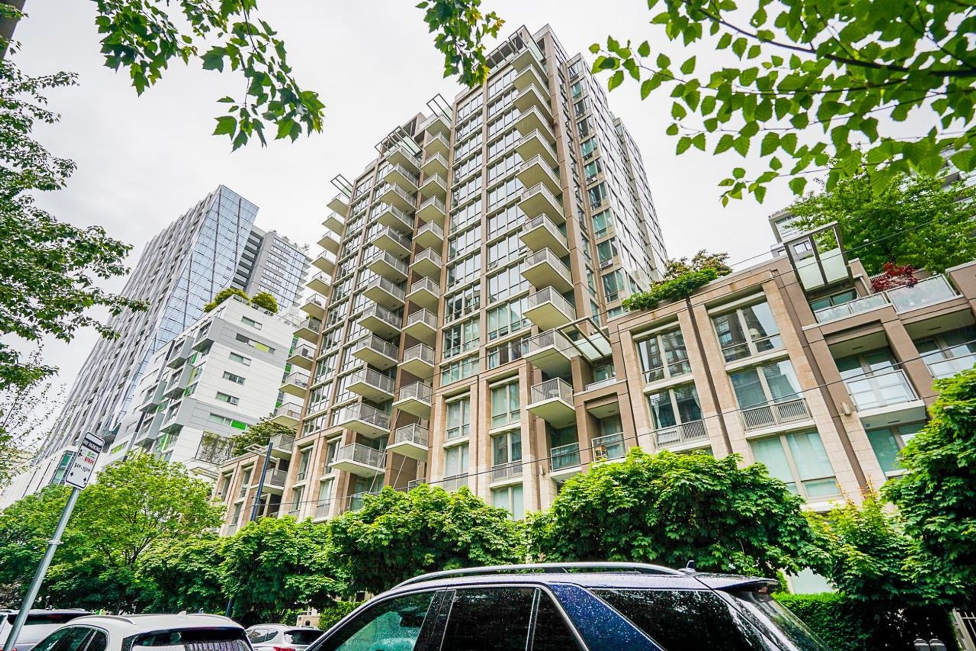 Photo 3 at 210 - 1055 Richards Street, Downtown VW, Vancouver West Photo 3 at 210 - 1055 Richards Street, Downtown VW, Vancouver West