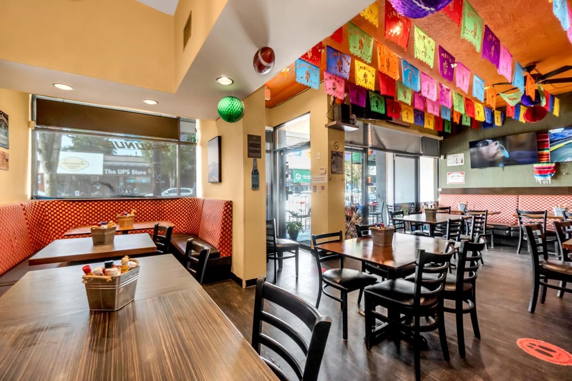 Photo 8 at 3364 Cambie Street, Cambie, Vancouver West Photo 8 at 3364 Cambie Street, Cambie, Vancouver West