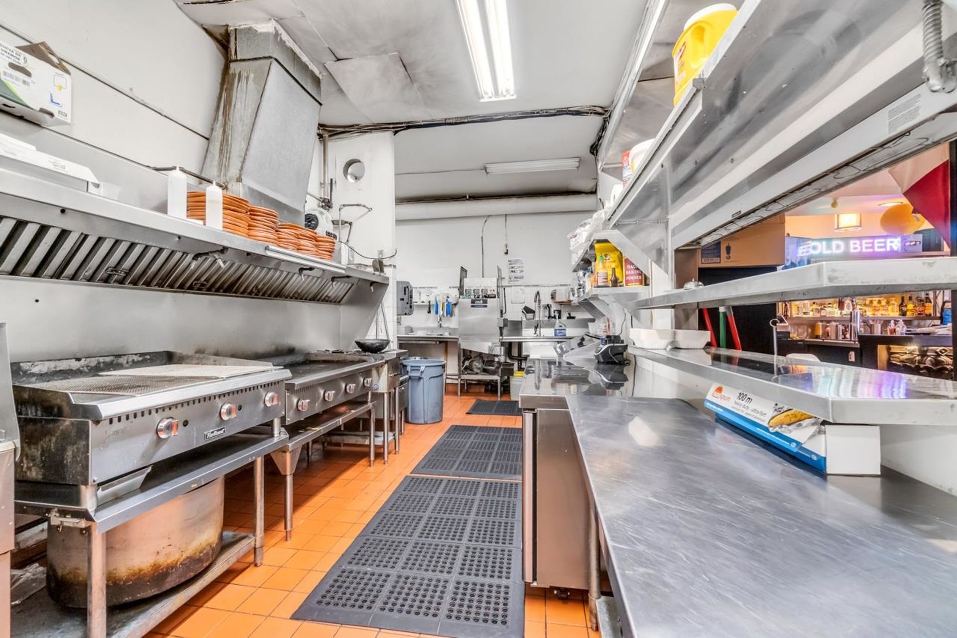 Photo 17 at 3364 Cambie Street, Cambie, Vancouver West Photo 17 at 3364 Cambie Street, Cambie, Vancouver West