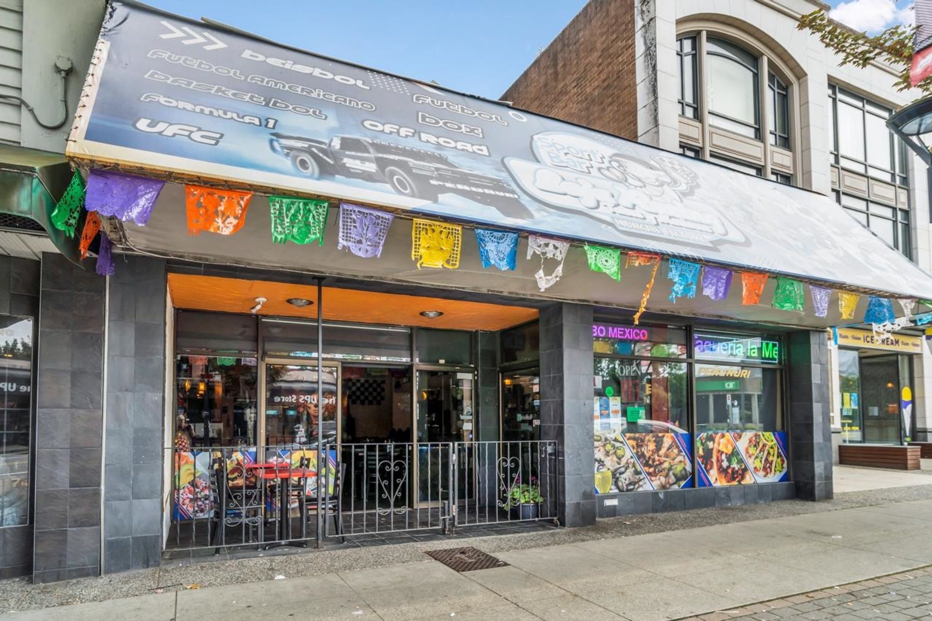 Photo 23 at 3364 Cambie Street, Cambie, Vancouver West Photo 23 at 3364 Cambie Street, Cambie, Vancouver West