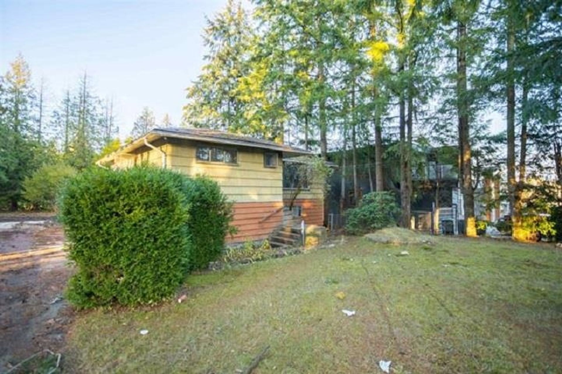 Photo 2 at 13357 62 Avenue, Panorama Ridge, Surrey Photo 2 at 13357 62 Avenue, Panorama Ridge, Surrey