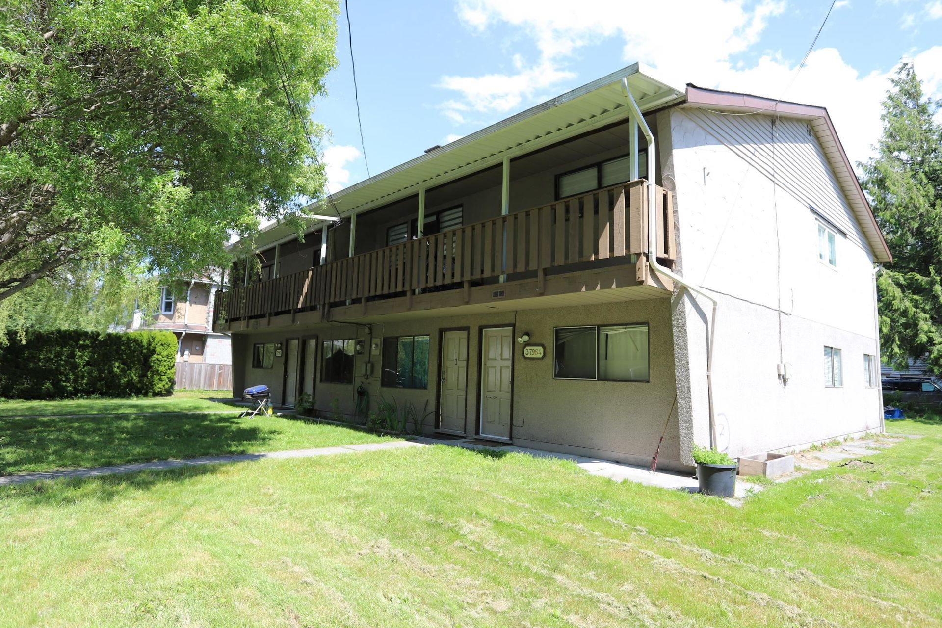 Photo 2 at 37962 Sixth Avenue, Downtown SQ, Squamish Photo 2 at 37962 Sixth Avenue, Downtown SQ, Squamish