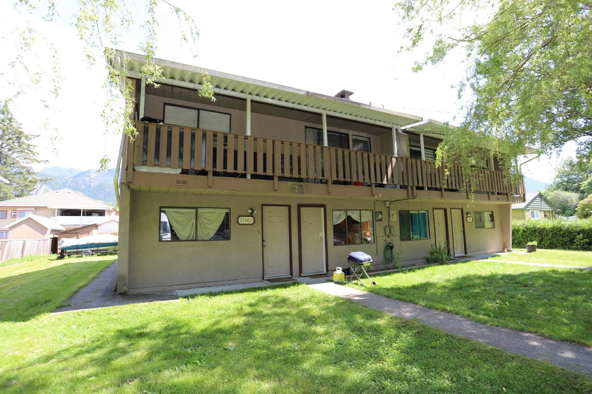 Photo 6 at 37962 Sixth Avenue, Downtown SQ, Squamish Photo 6 at 37962 Sixth Avenue, Downtown SQ, Squamish