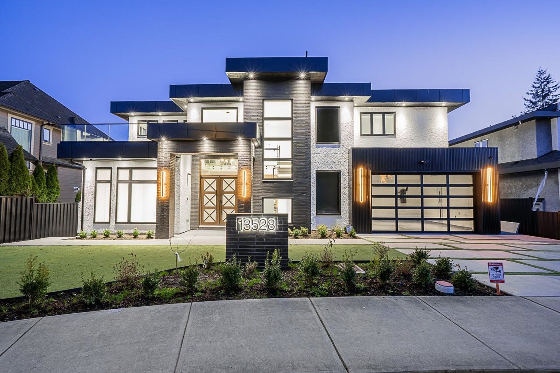 Photo 2 at 13528 14 Street, Crescent Bch Ocean Pk., South Surrey White Rock Photo 2 at 13528 14 Street, Crescent Bch Ocean Pk., South Surrey White Rock