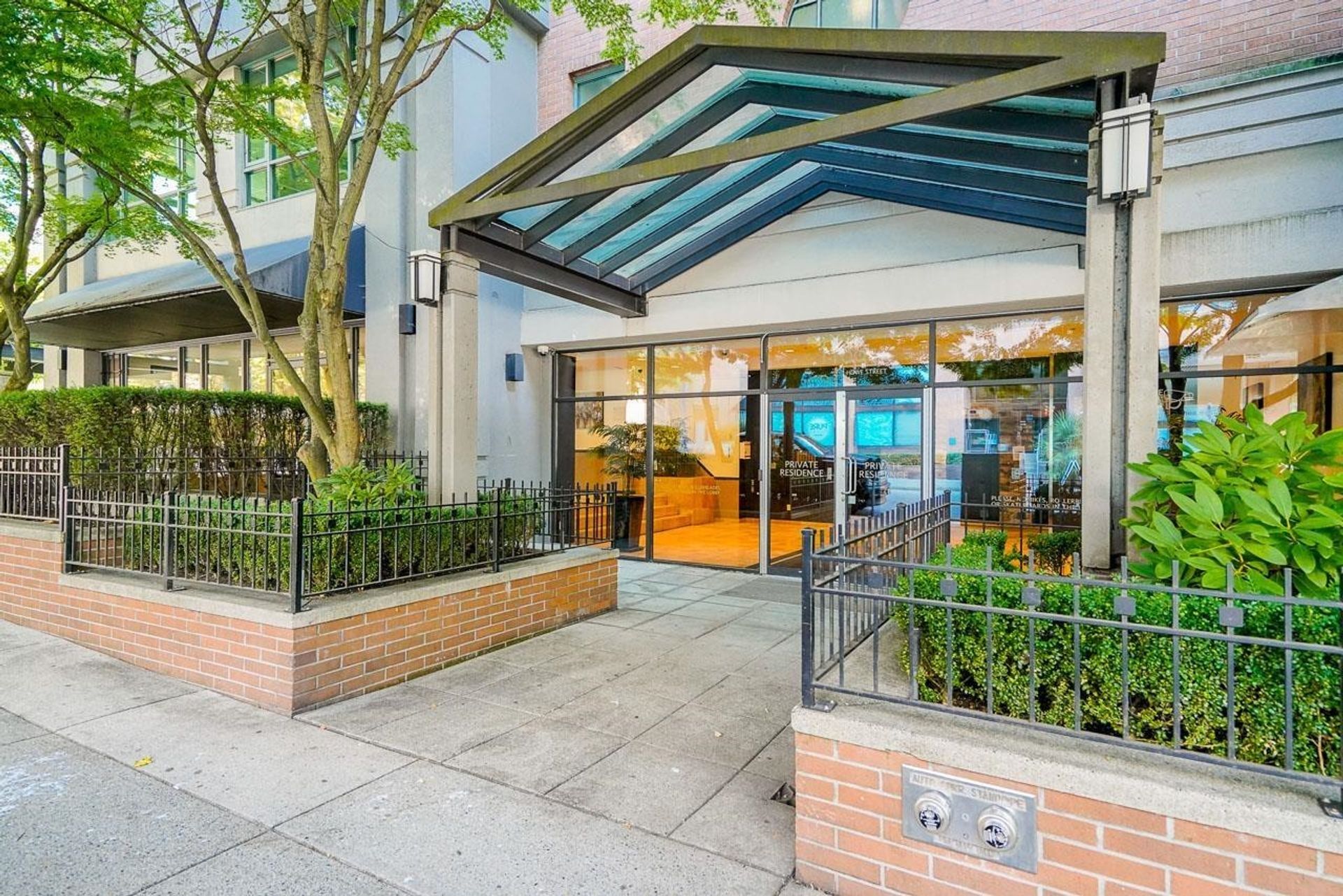 1188-howe-street-downtown-vw-vancouver-west-25.jpg