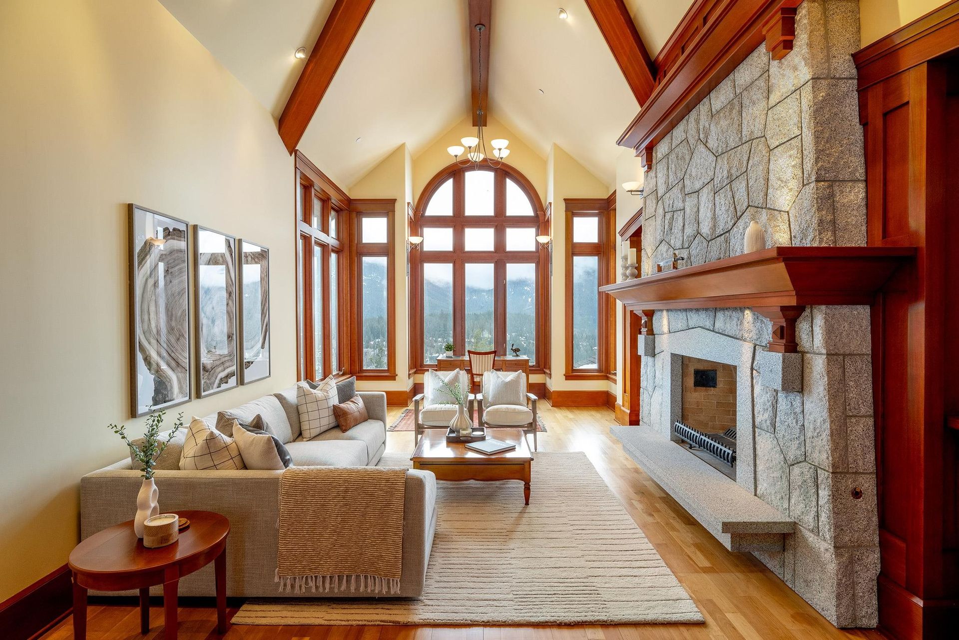 3833 Sunridge Drive, Brio, Whistler photo number 2 3833 Sunridge Drive, Brio, Whistler photo number 2