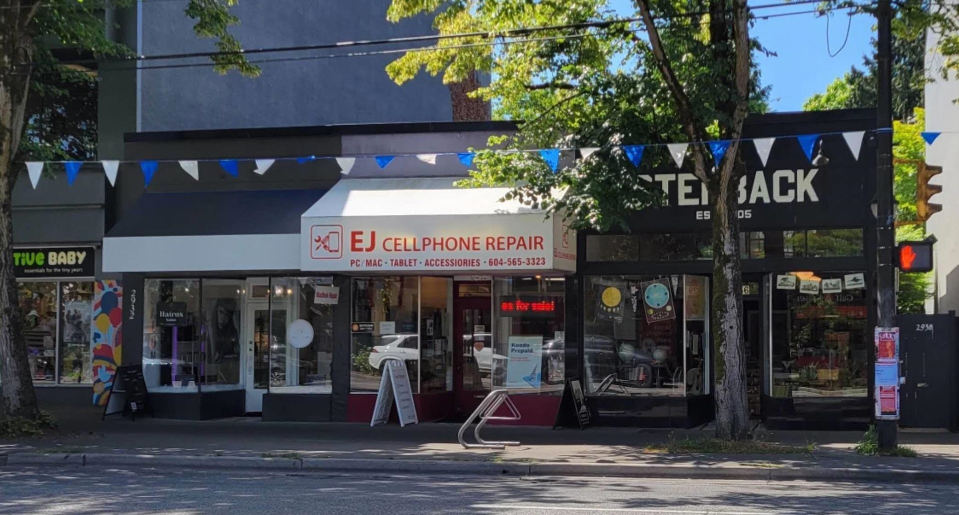 Photo 1 at 2932 W Broadway, Kitsilano, Vancouver West Photo 1 at 2932 W Broadway, Kitsilano, Vancouver West