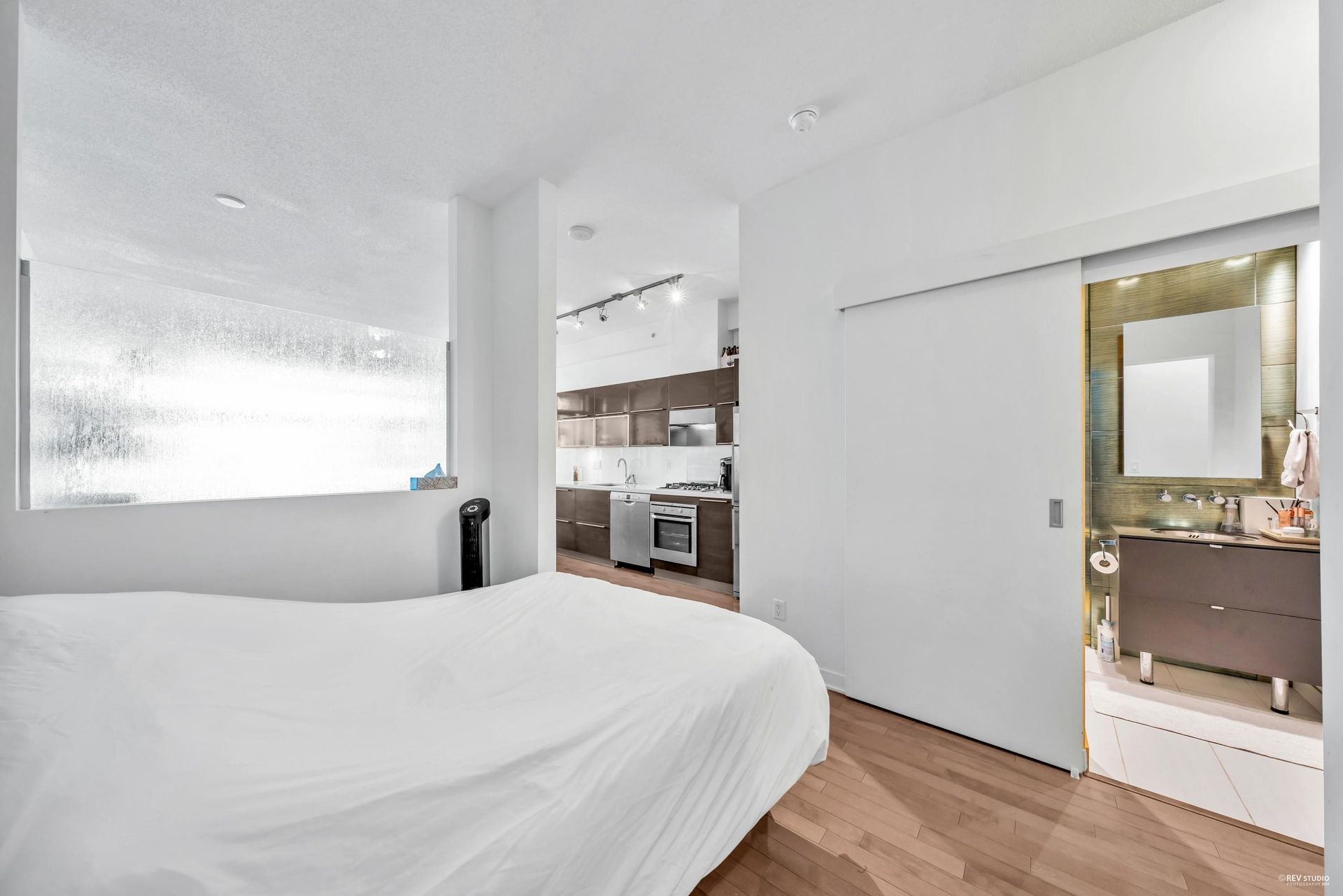 1252-hornby-street-downtown-vw-vancouver-west-14.jpg
