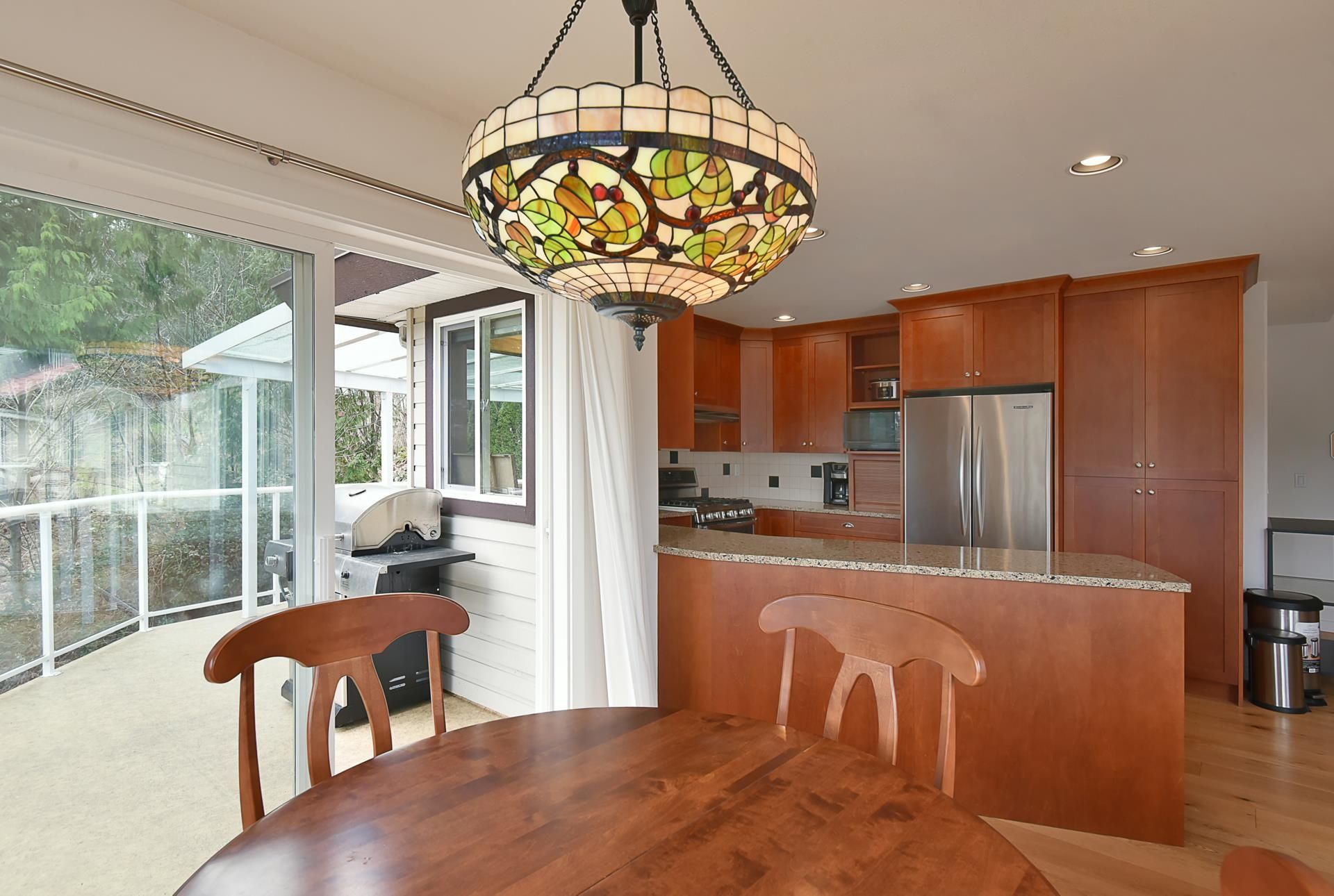 Photo 10 at 6274 Fairway Avenue, Sechelt District, Sunshine Coast Photo 10 at 6274 Fairway Avenue, Sechelt District, Sunshine Coast