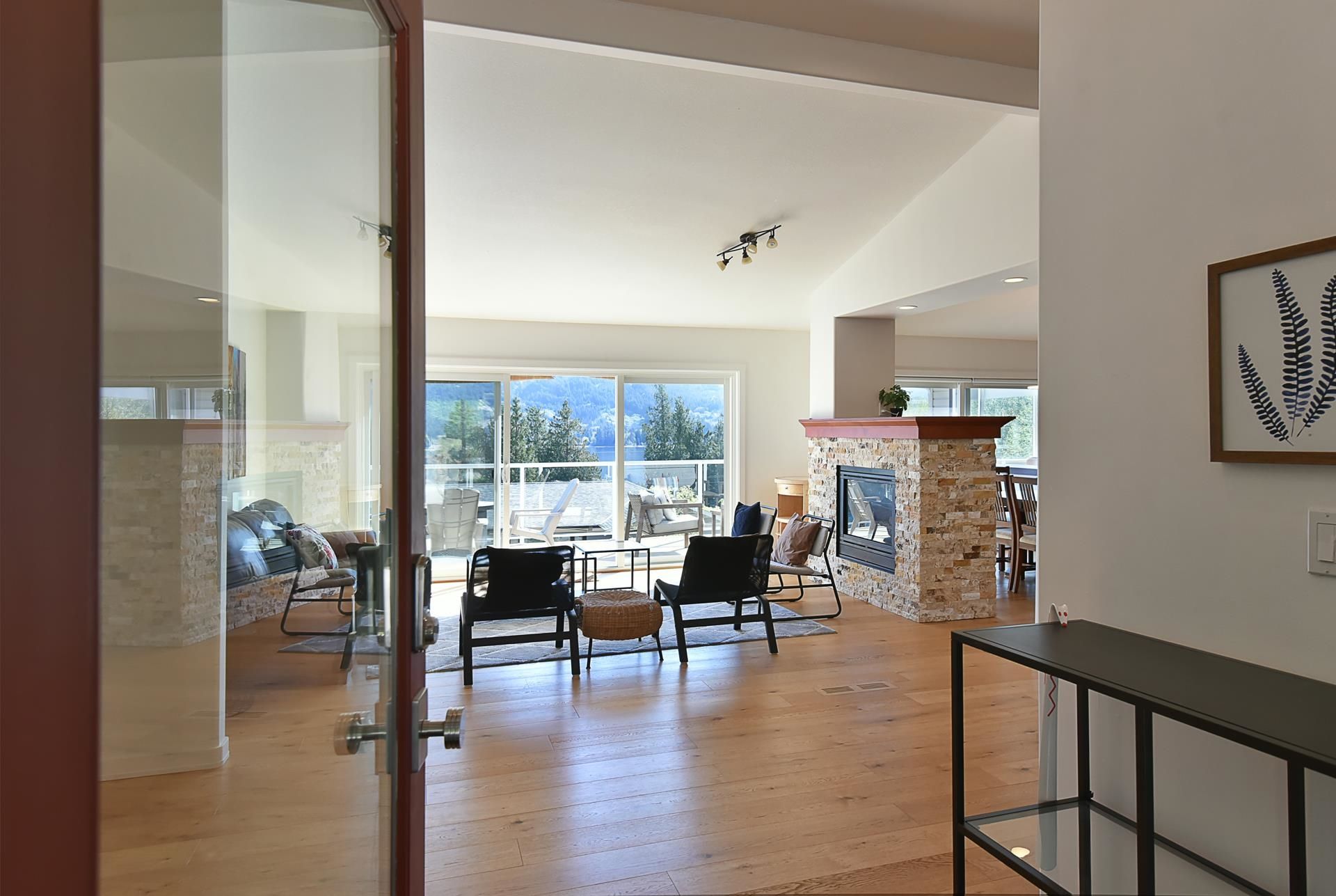 Photo 13 at 6274 Fairway Avenue, Sechelt District, Sunshine Coast Photo 13 at 6274 Fairway Avenue, Sechelt District, Sunshine Coast