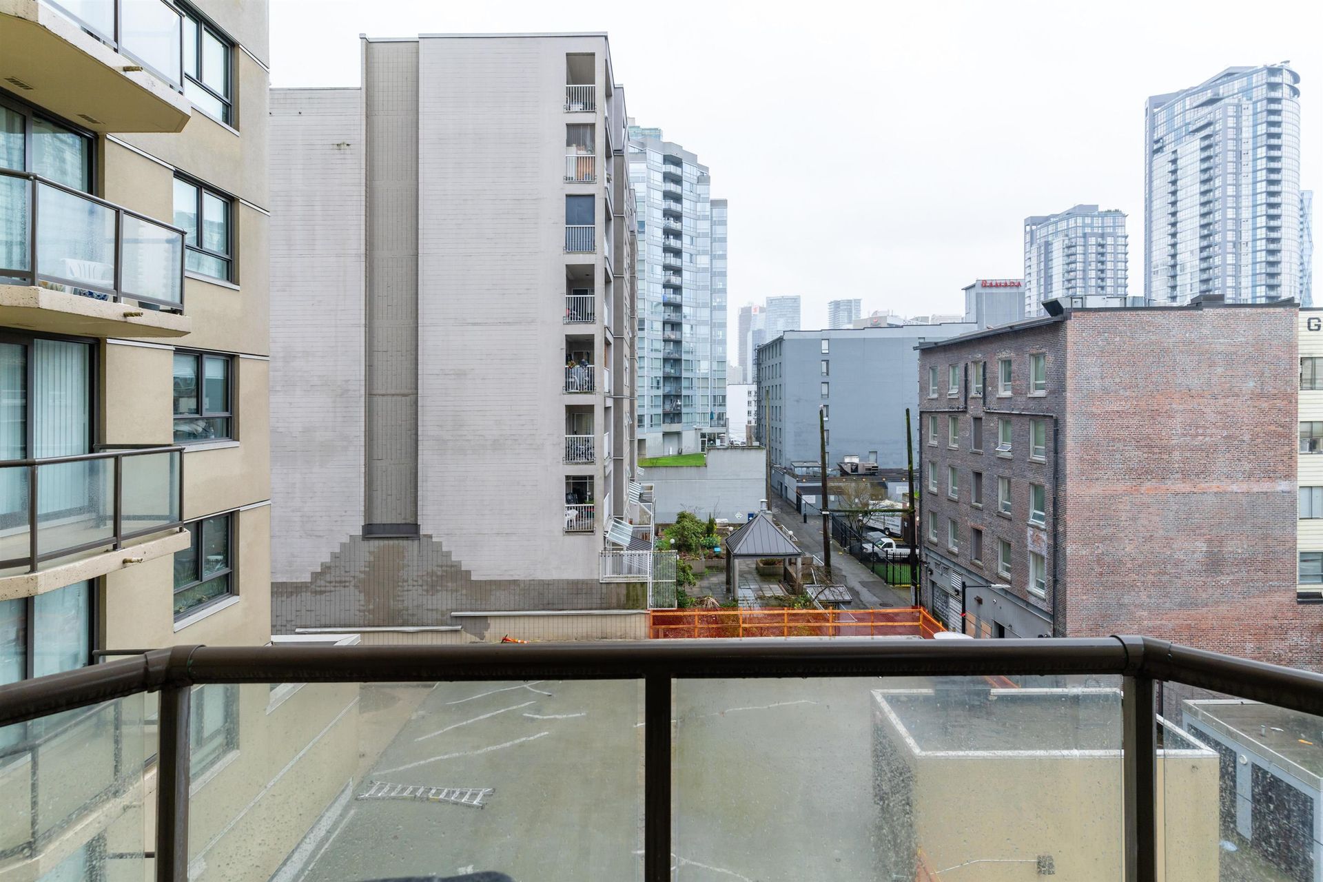 789-drake-street-downtown-vw-vancouver-west-15.jpg